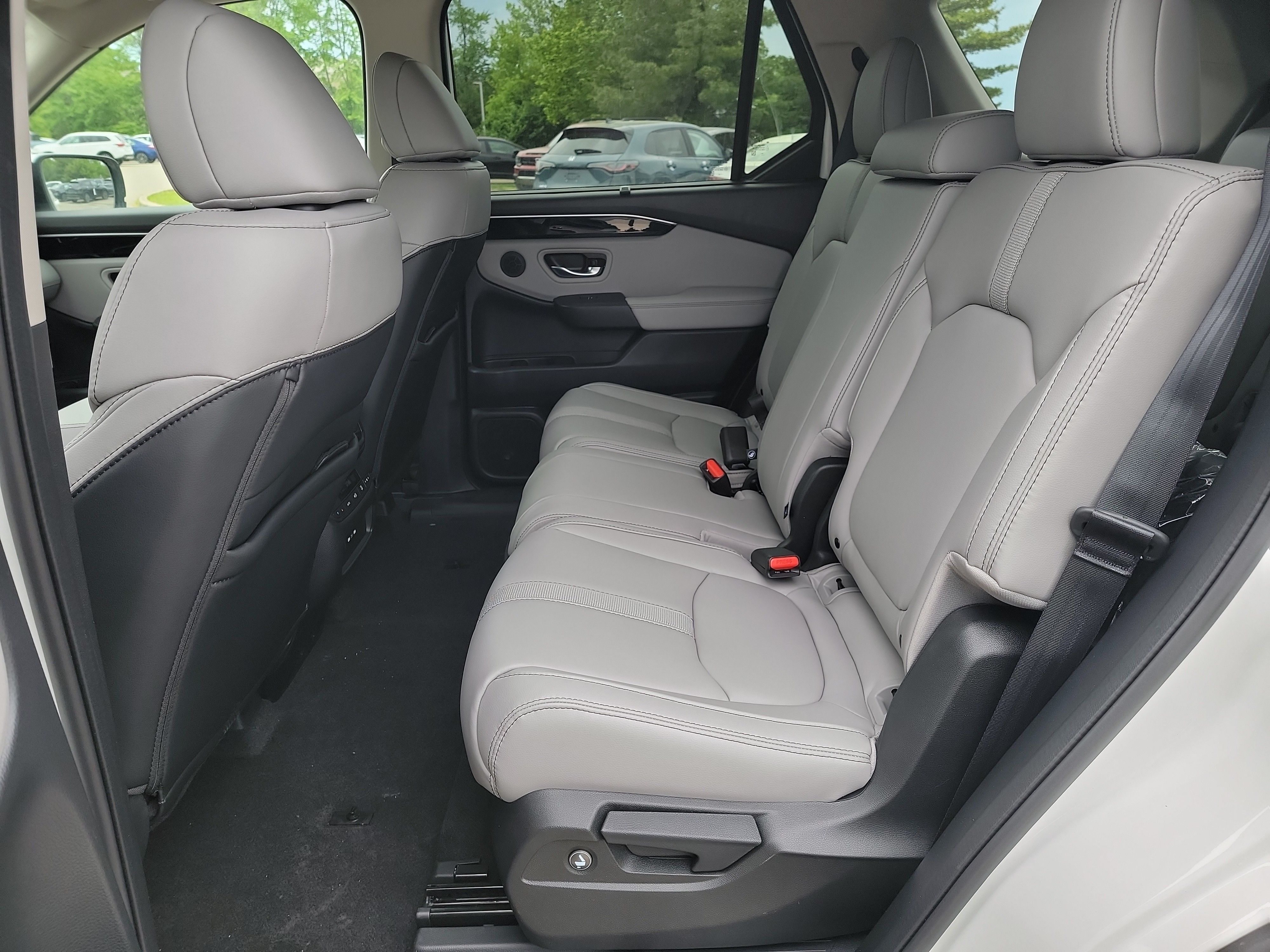 2025 Honda Pilot EX-L photo
