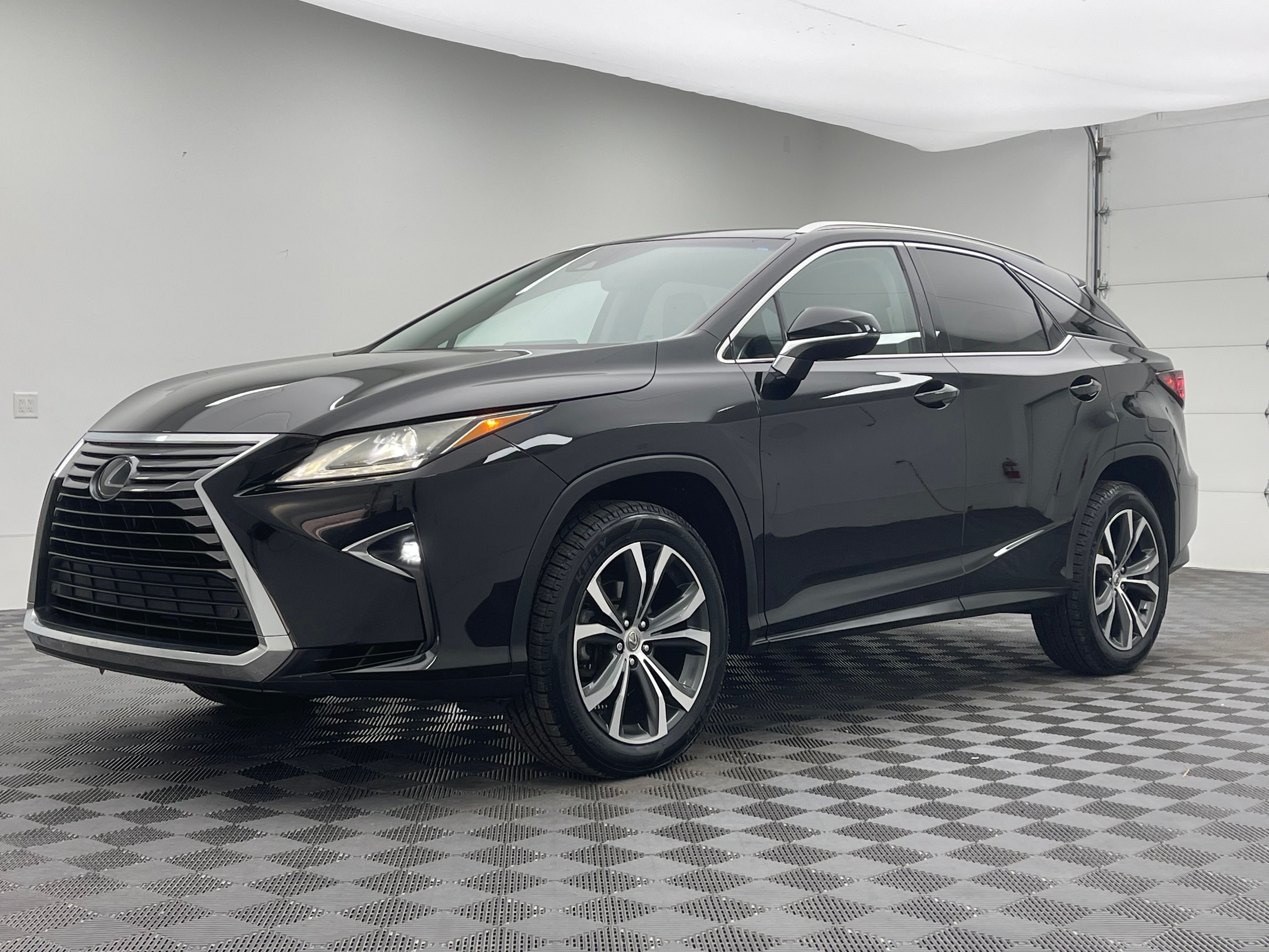 Used 2016 Obsidian Lexus 350 image 2