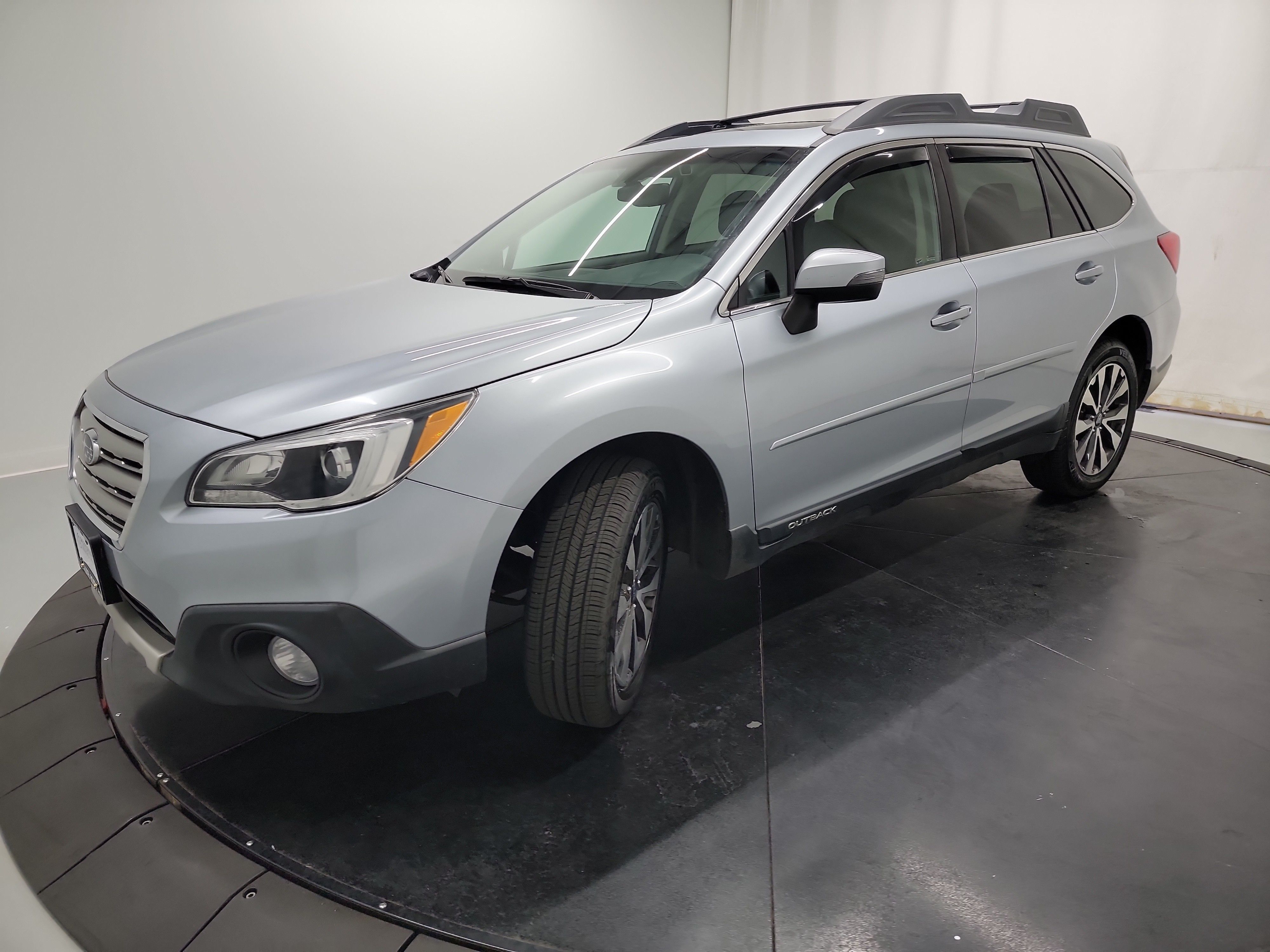 2017 Subaru Outback 2.5i photo