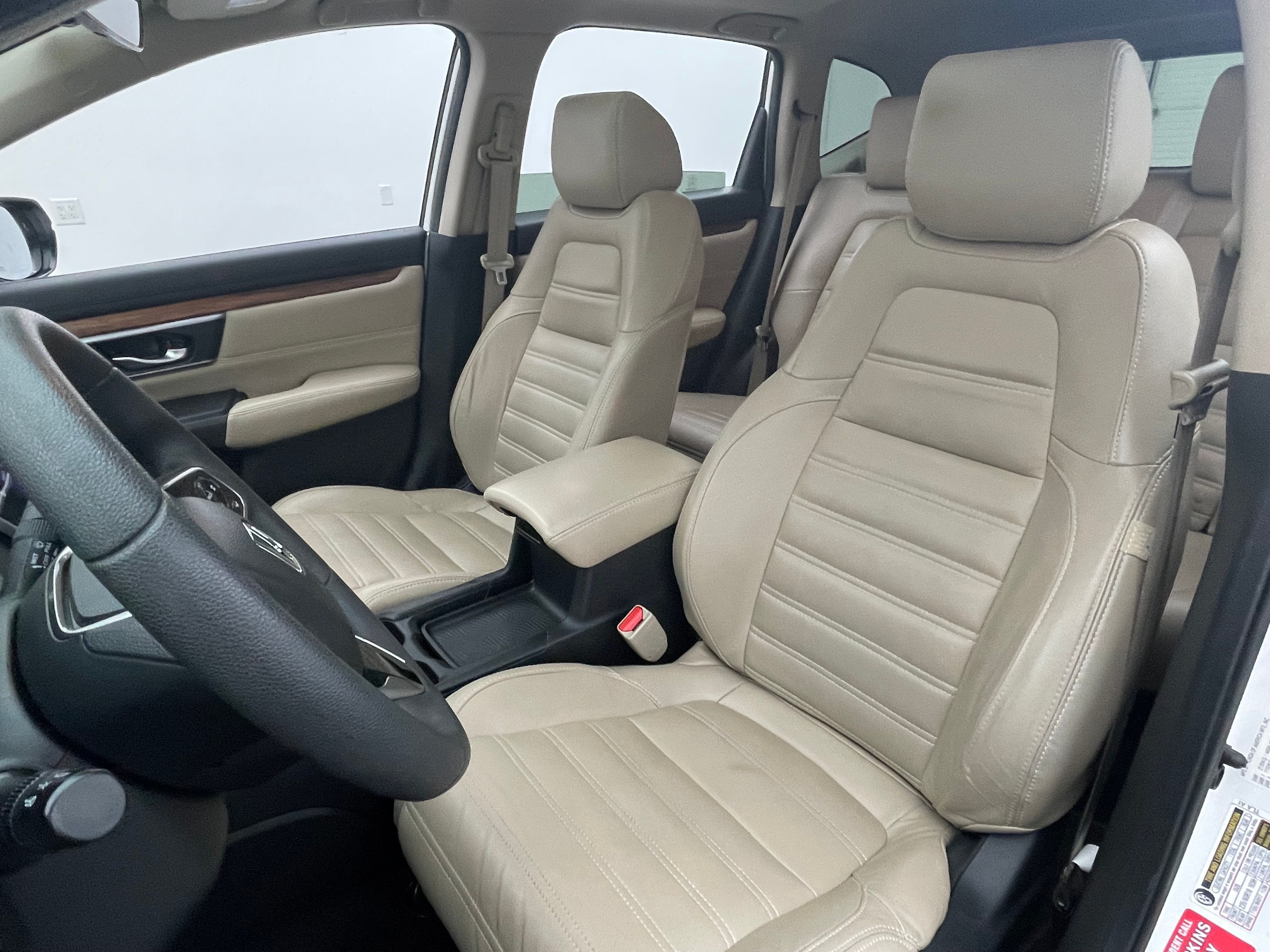 Used 2017 White Honda EX image 18