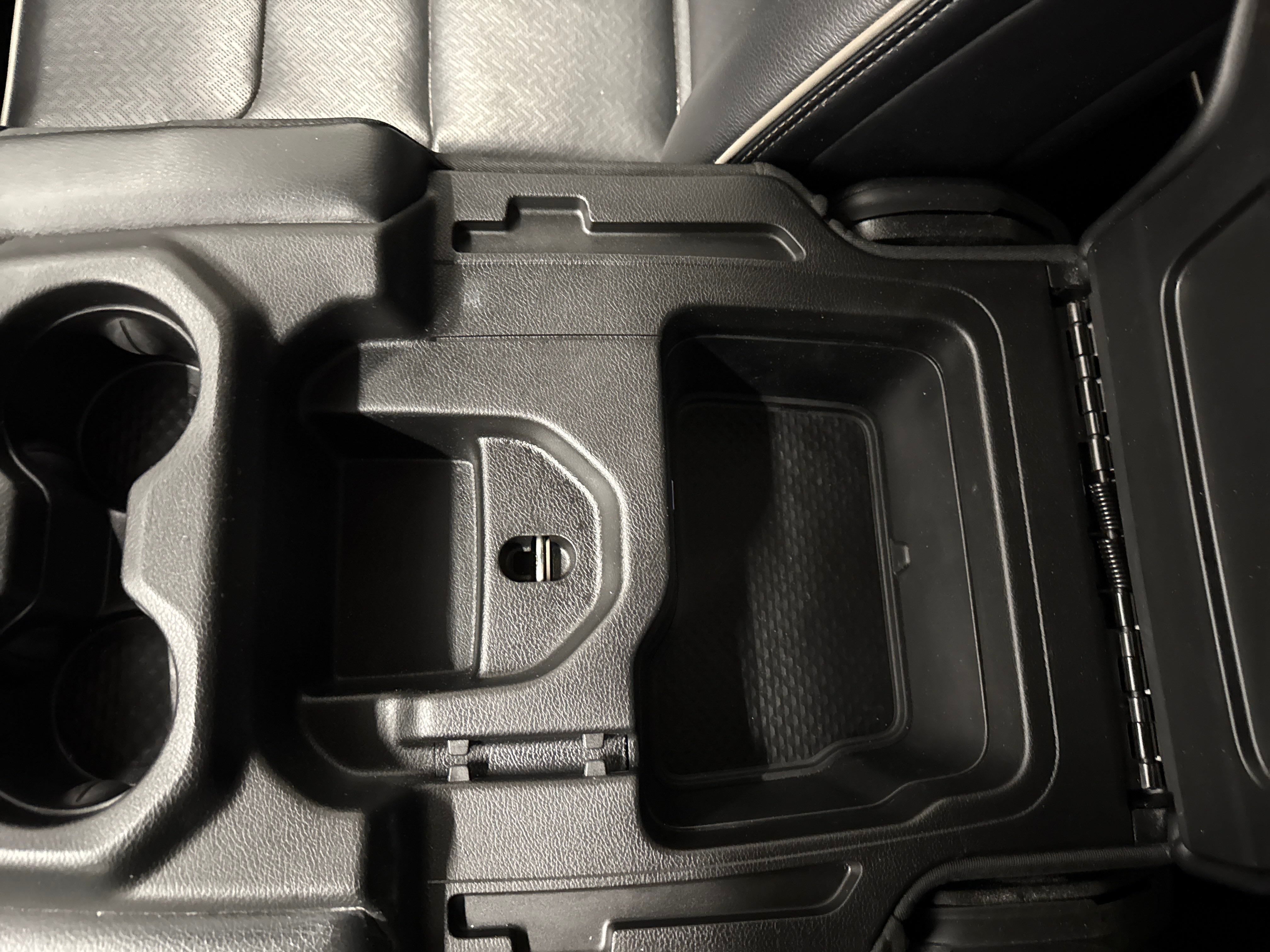 2019 RAM 1500 Laramie photo