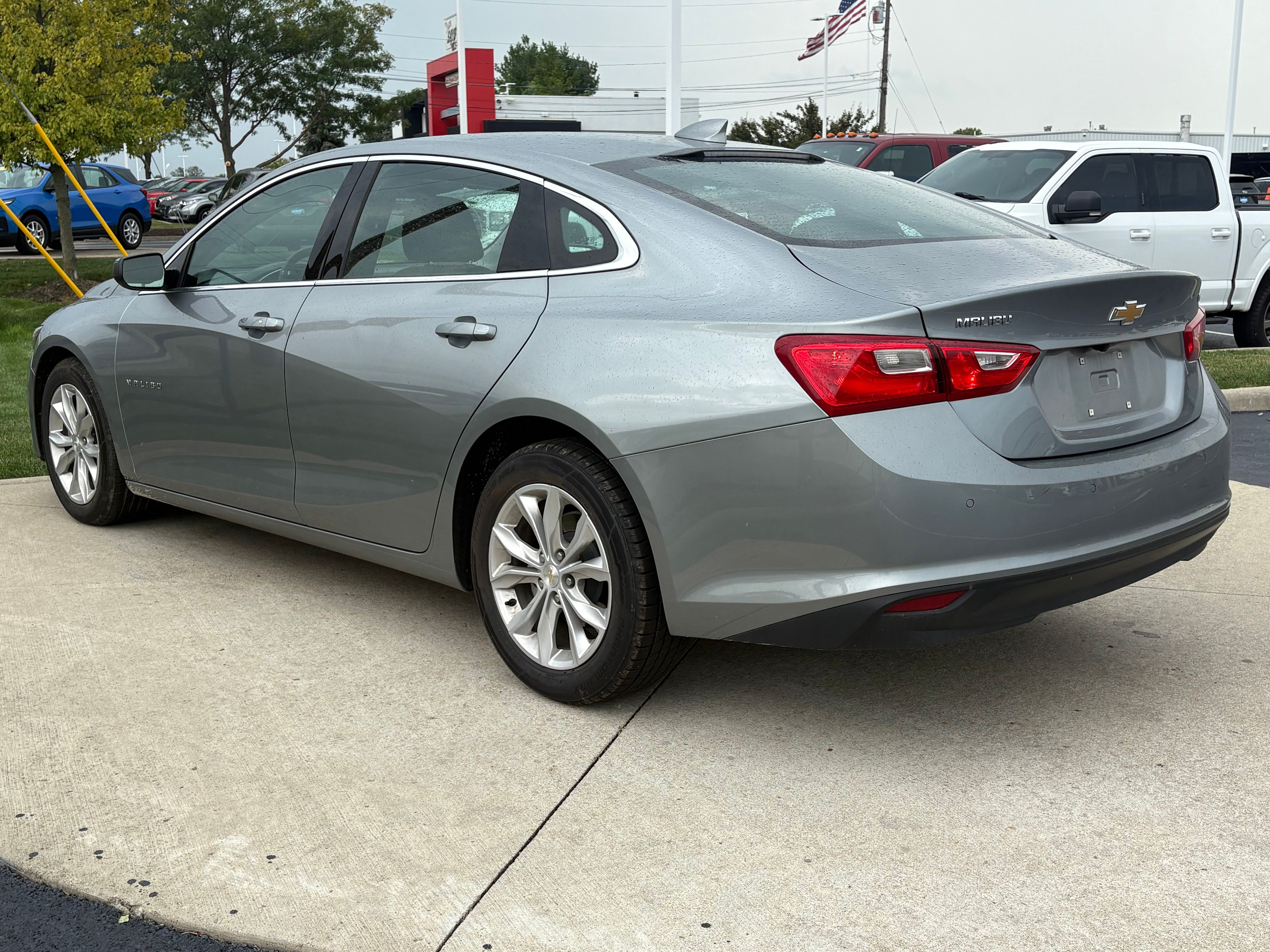 Used 2025 Silver Chevrolet LT image 5