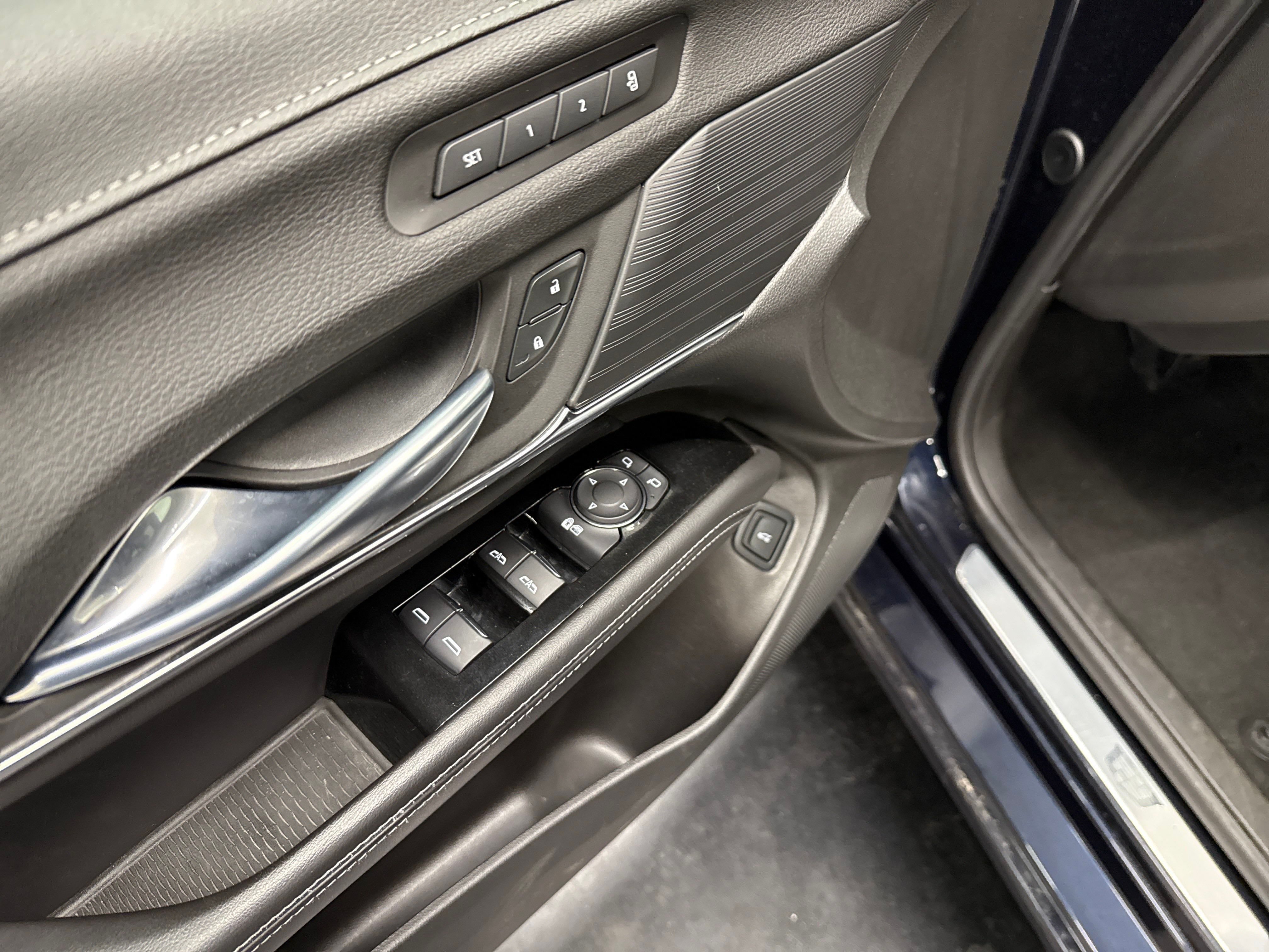 2021 Cadillac CT4 Premium Luxury photo