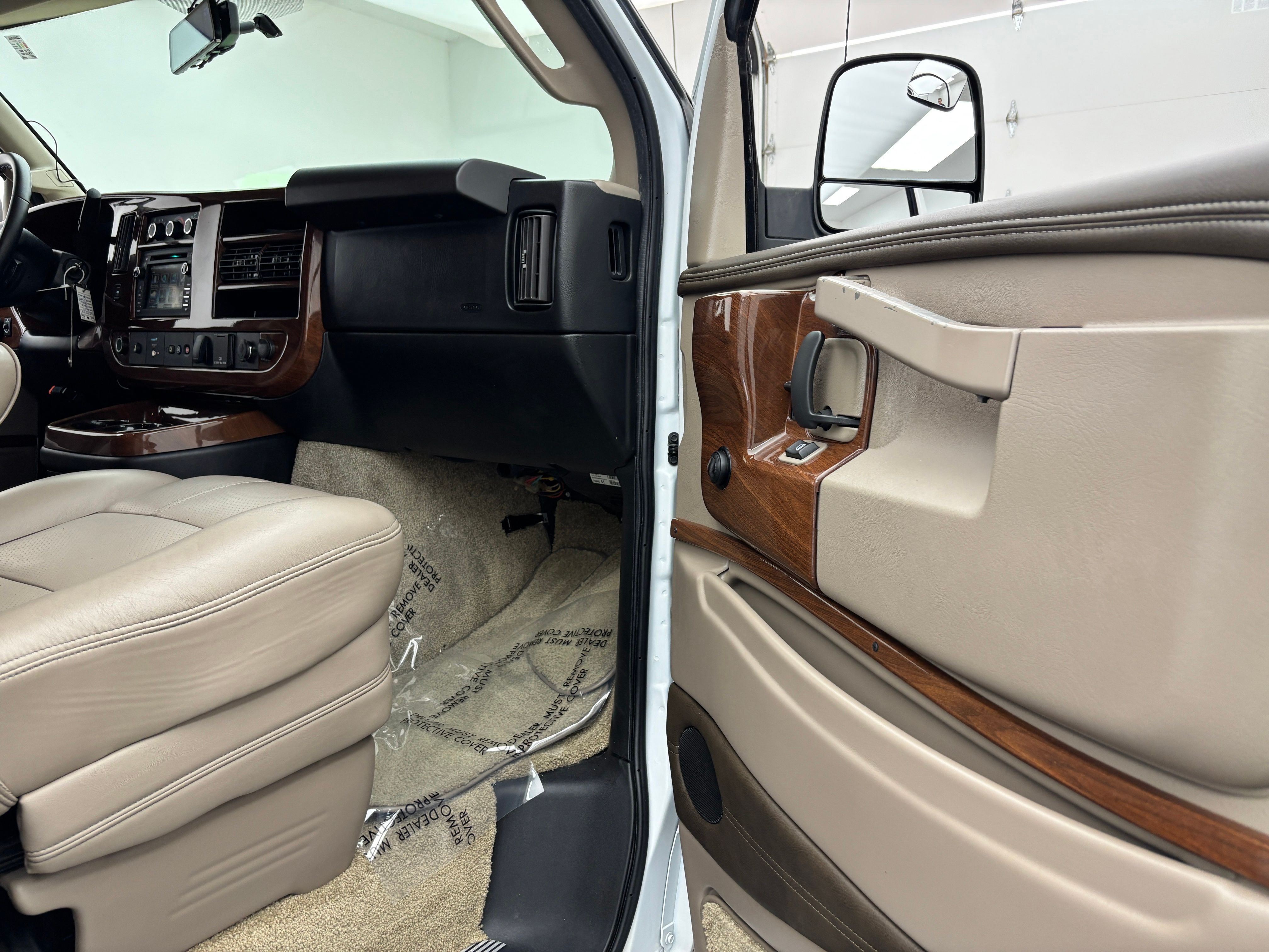 Used 2017 Summit White Chevrolet Explorer Limited SE image 22