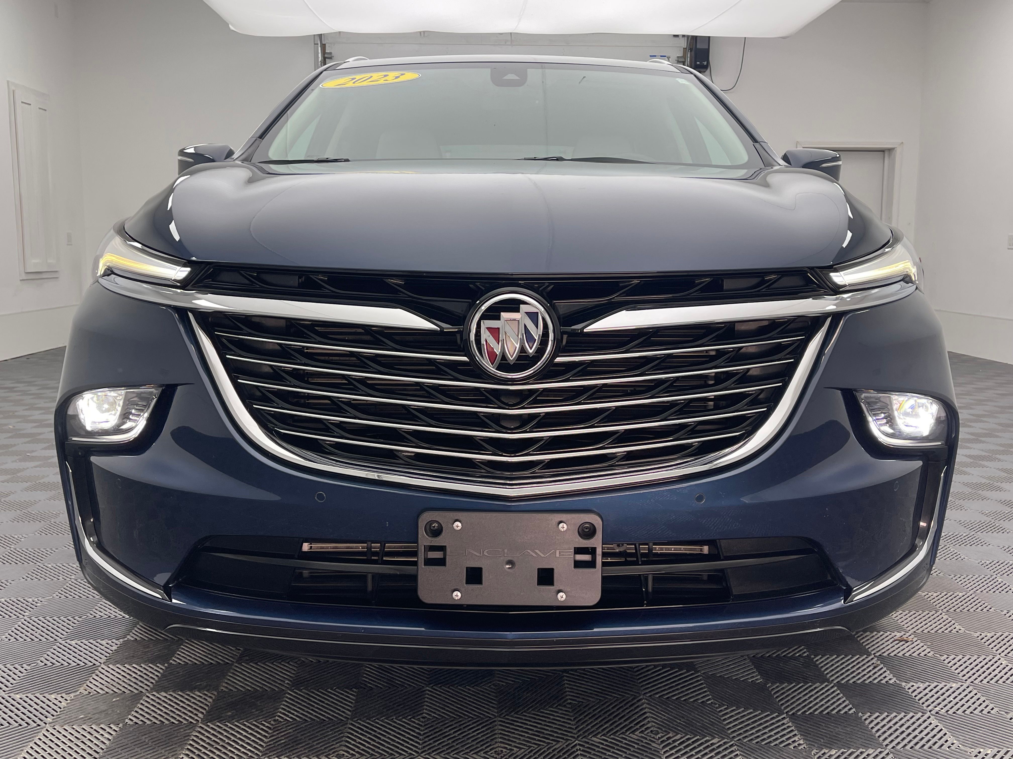 Used 2023 Emperor Blue Metallic Buick Essence image 13