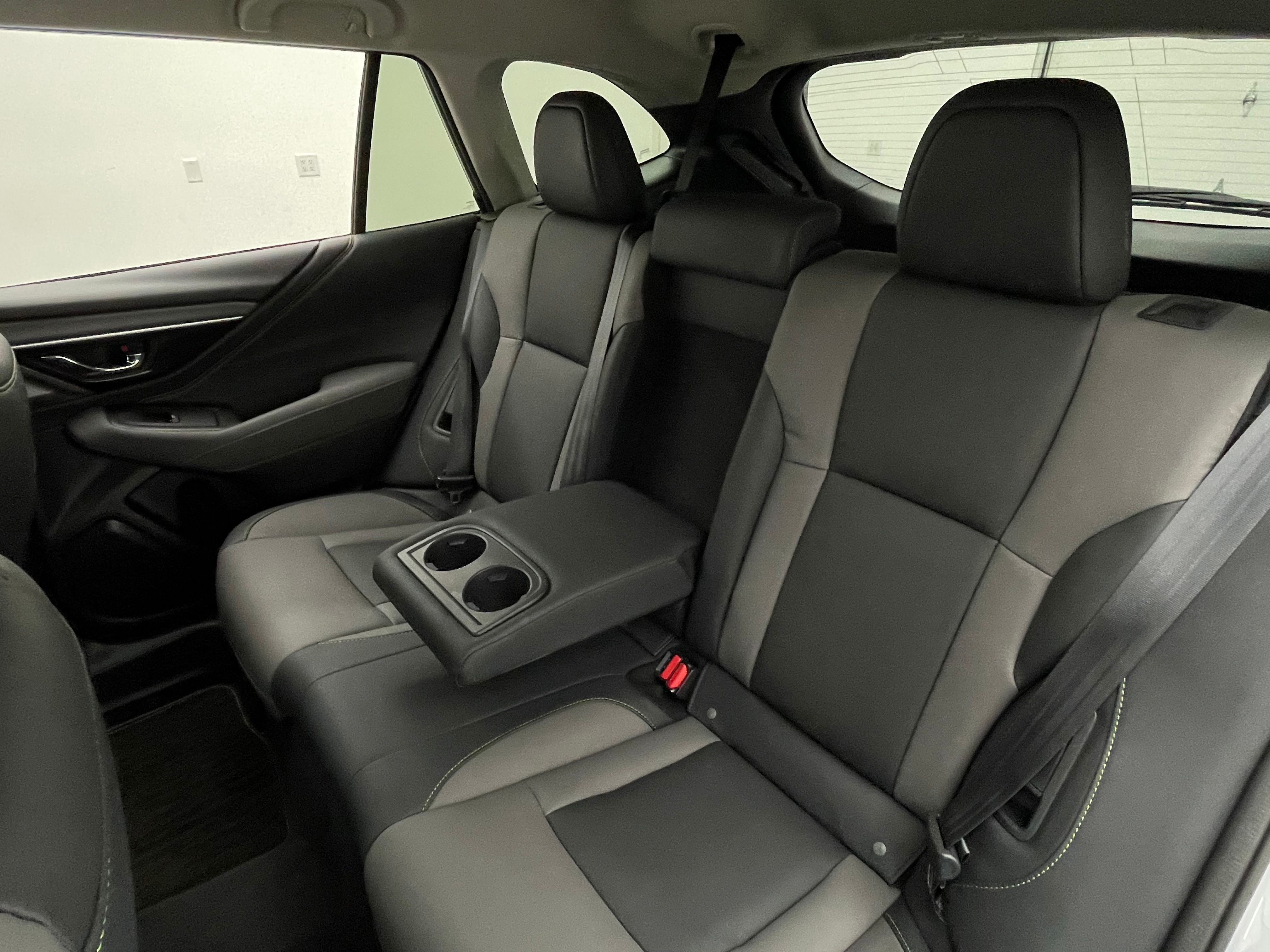 Used 2023 Ice Silver Metallic Subaru Onyx Edition XT image 43