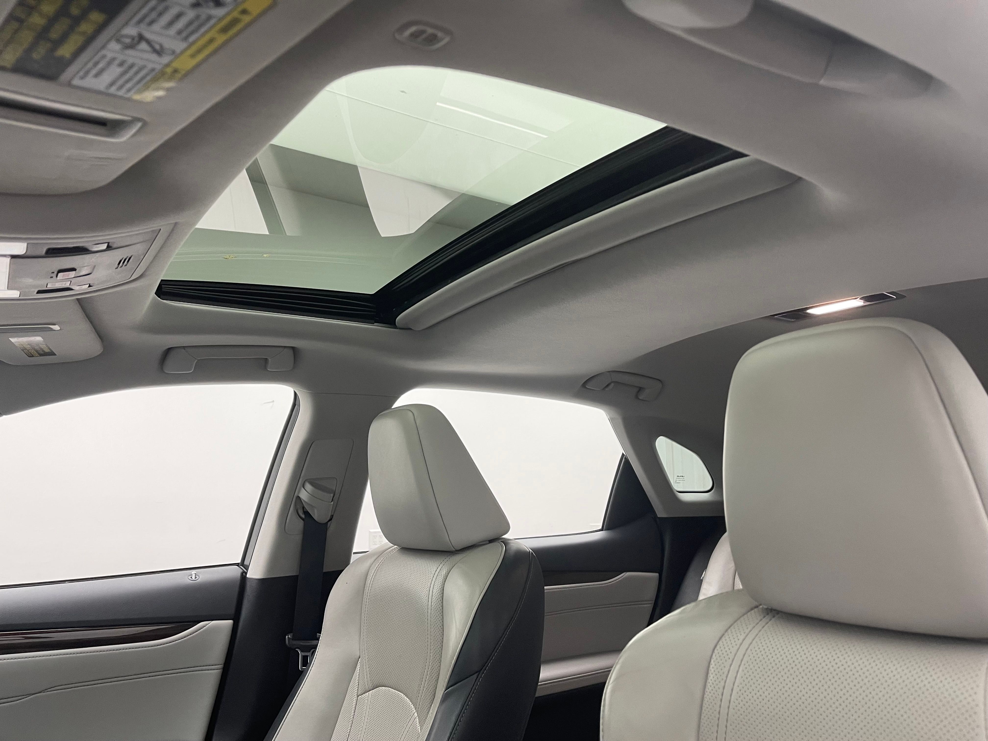 Used 2016 Obsidian Lexus 350 image 5