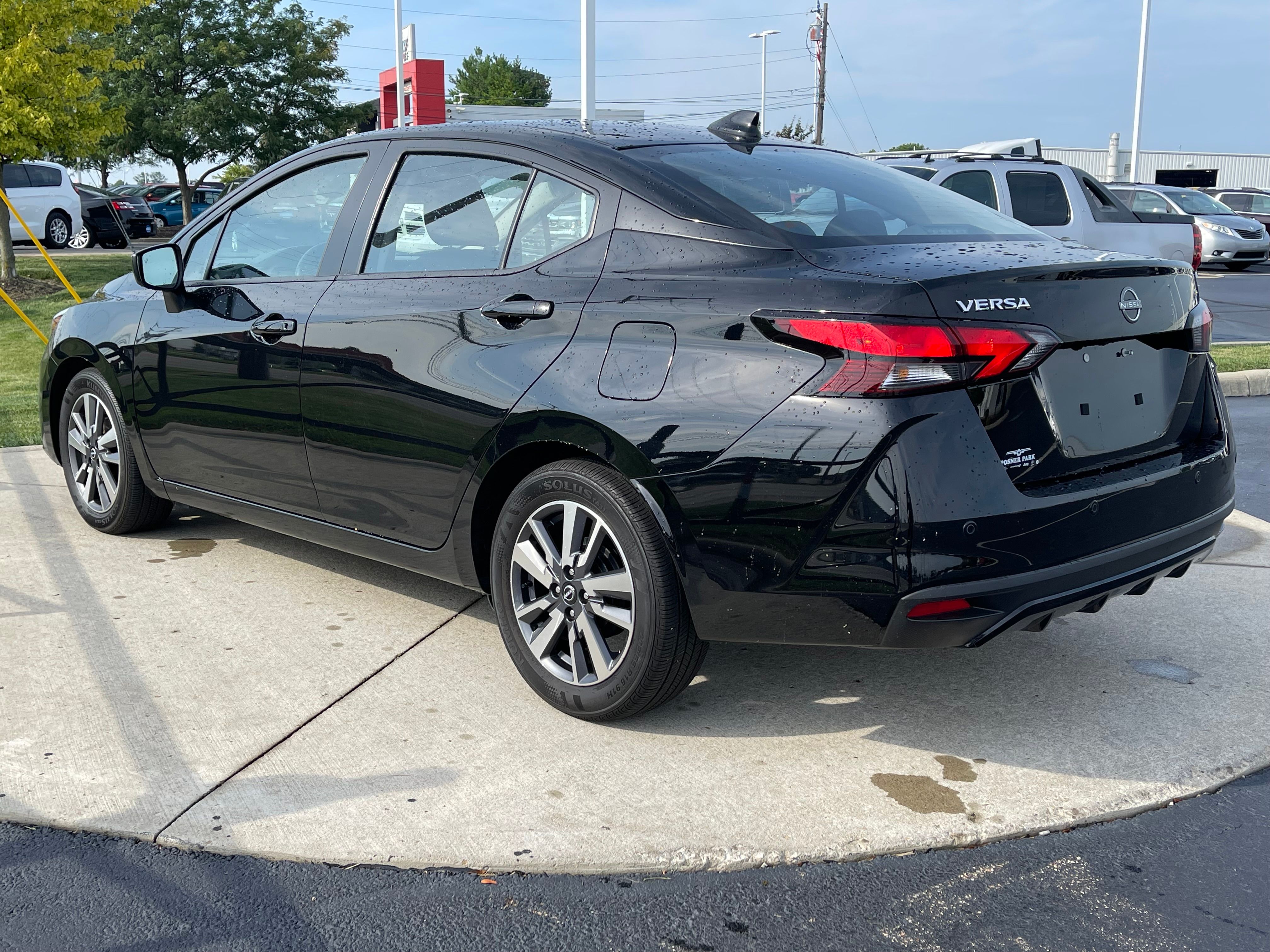 Used 2025 Super Black Metallic Nissan 1.6 SV image 5