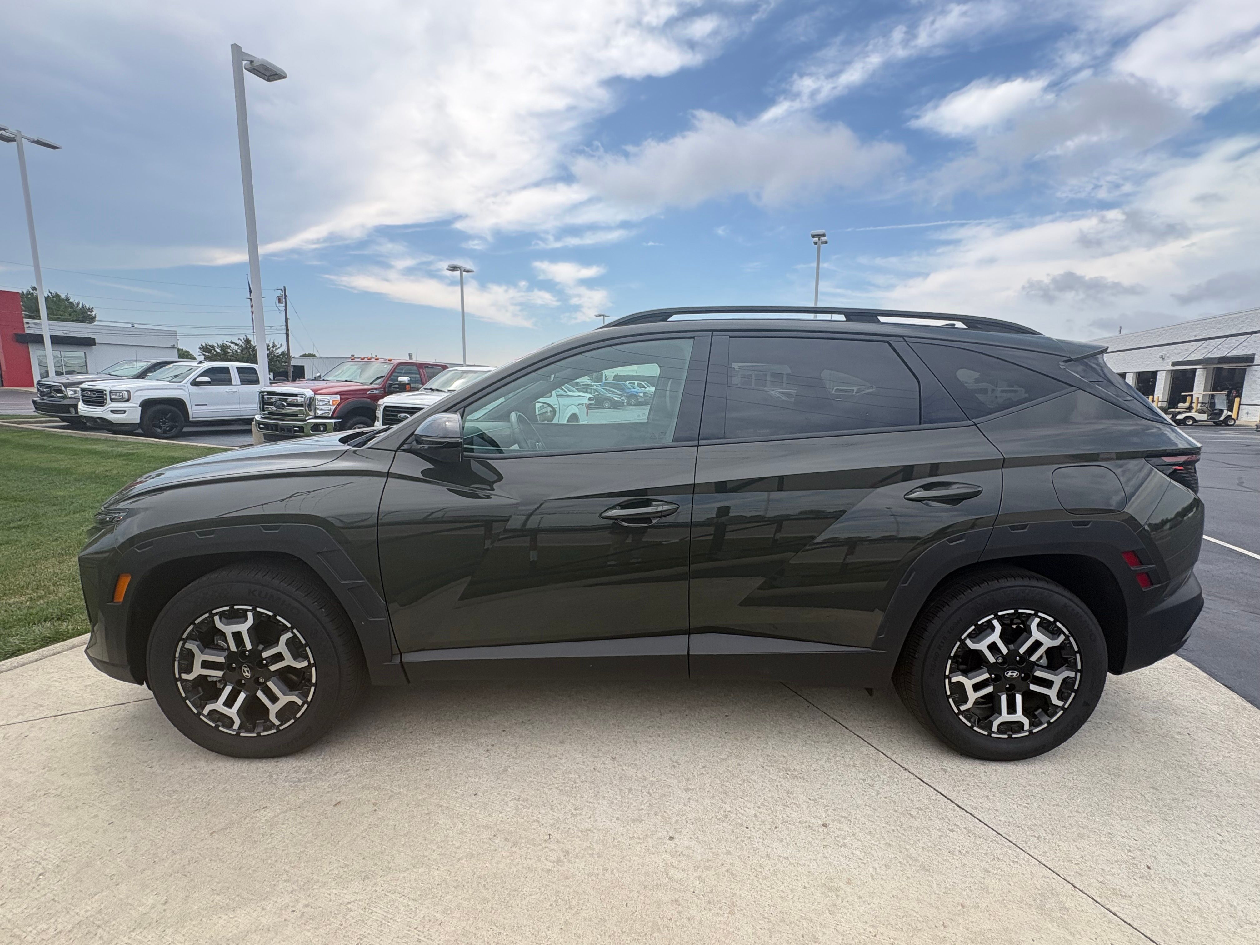 Used 2025 Rockwood Green Hyundai XRT image 4