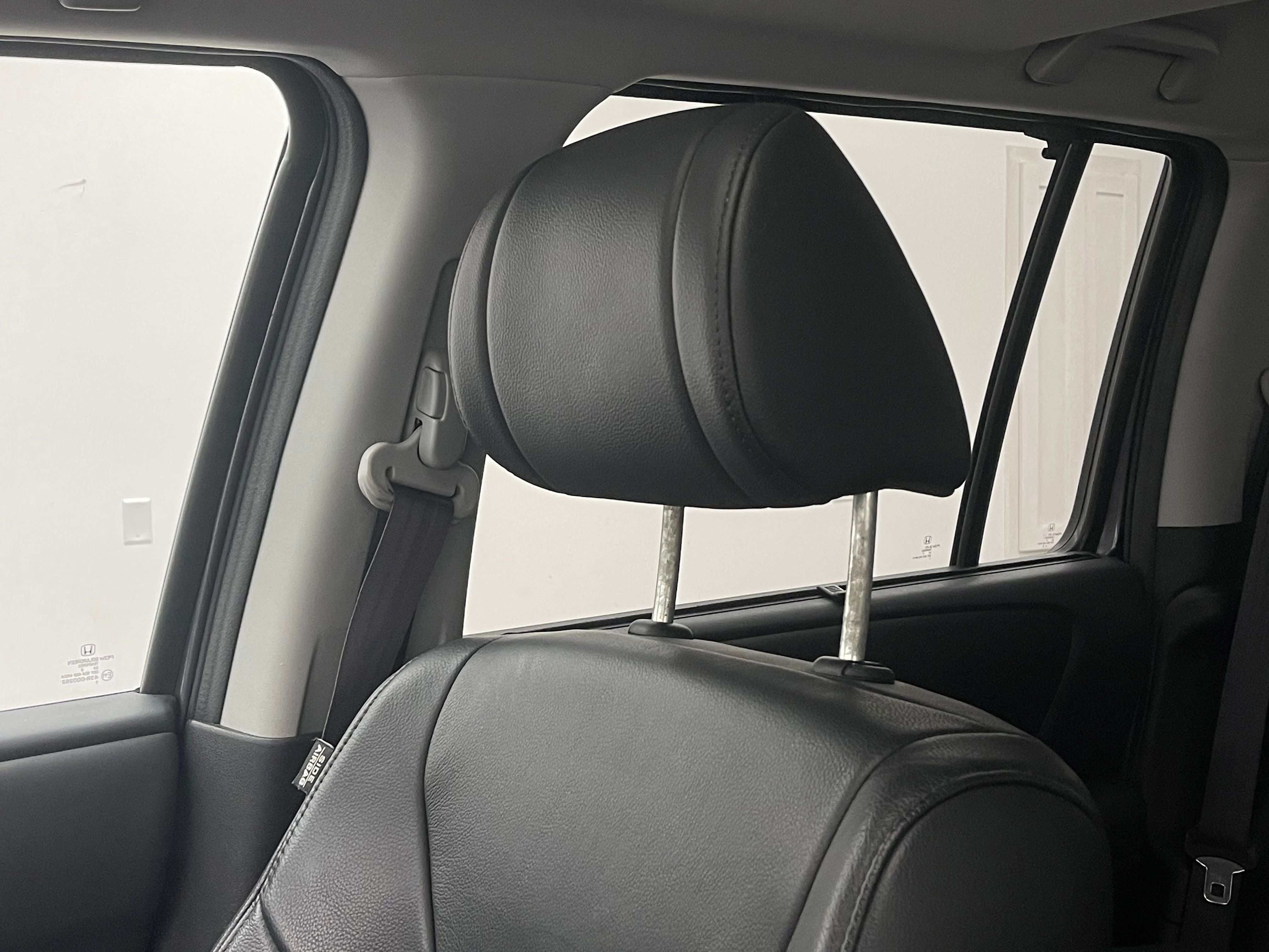 Used 2015 Modern Steel Metallic Honda Touring image 48