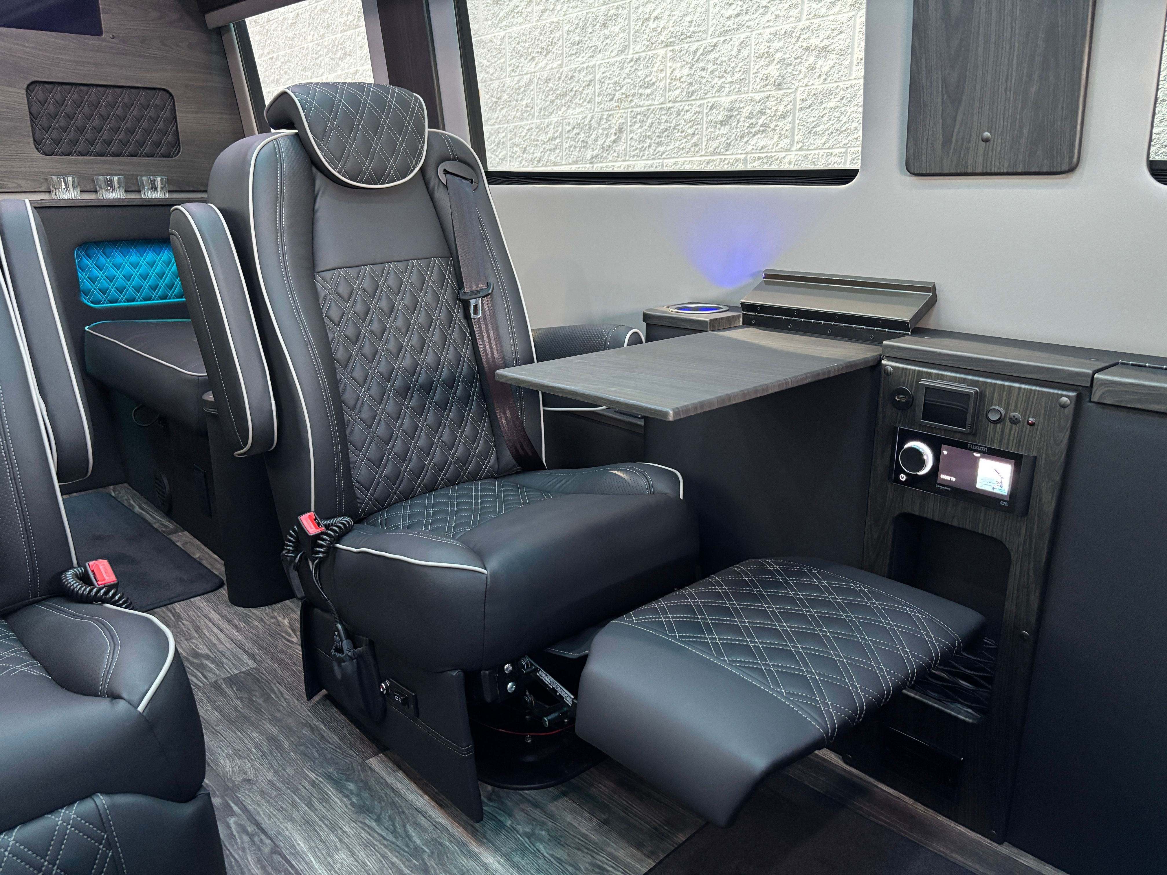New 2027 Black Mercedes-Benz Discovery Executive image 44