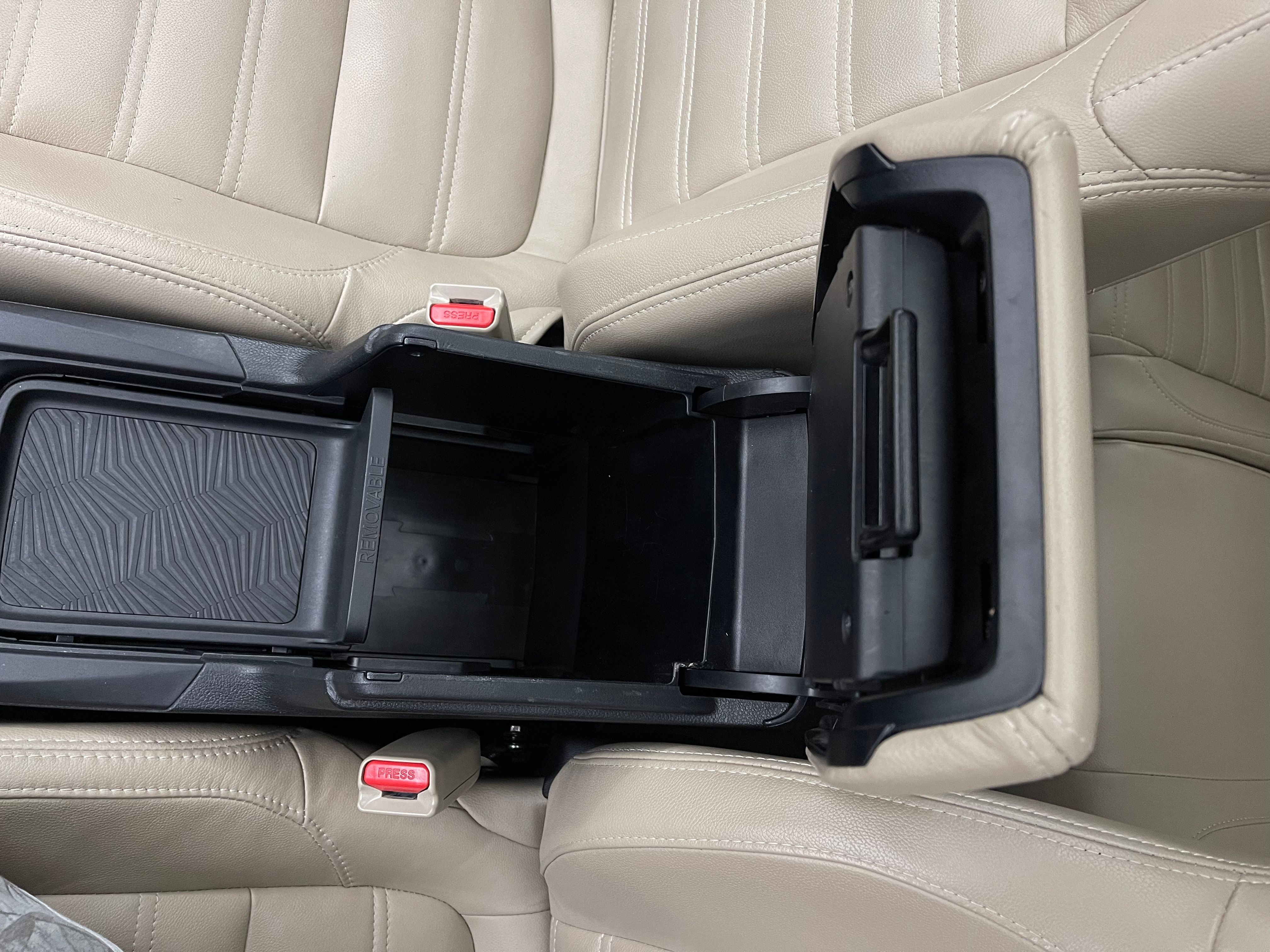 Used 2017 White Honda EX image 28