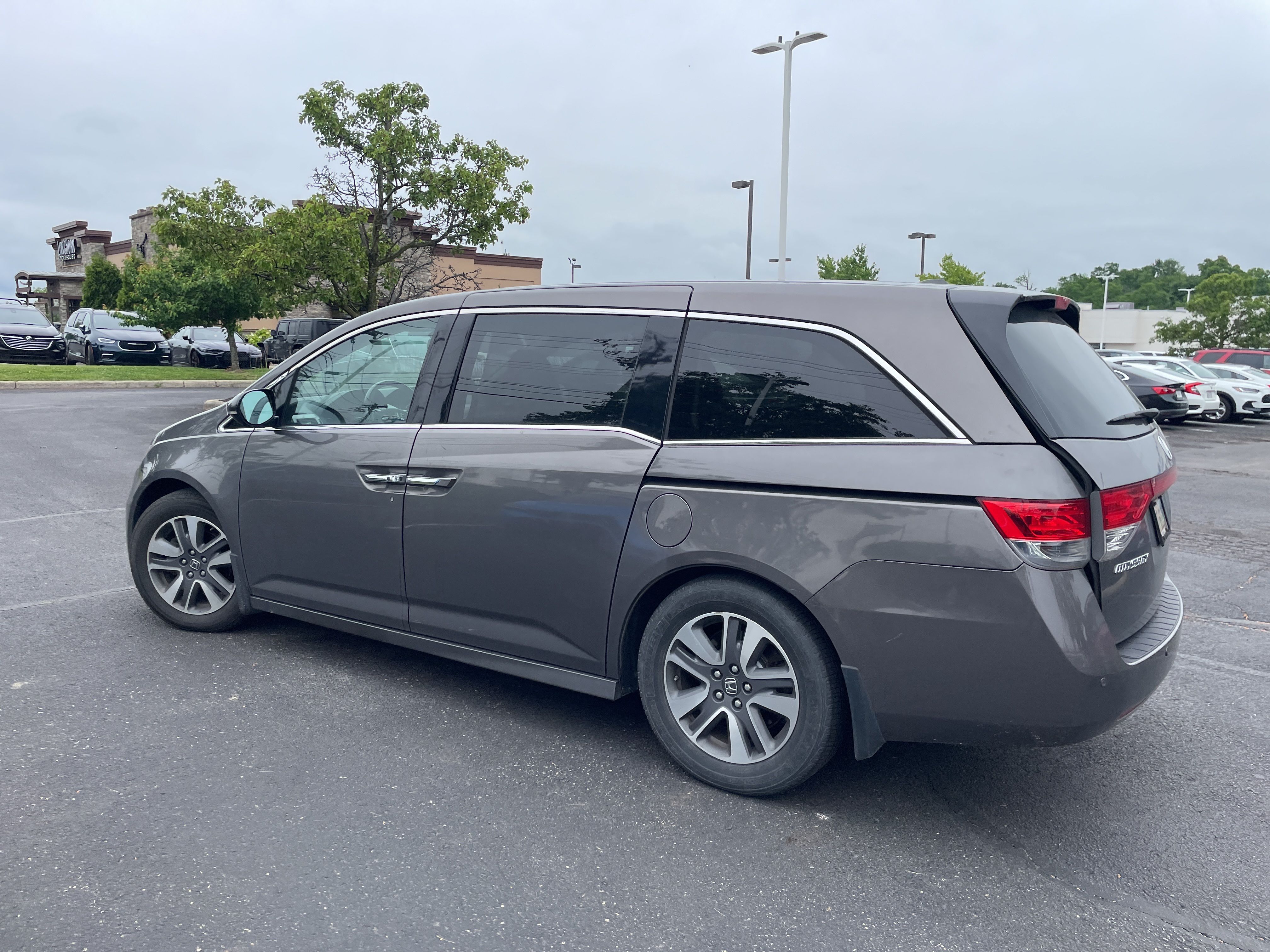 2015 Honda Odyssey Touring Elite photo