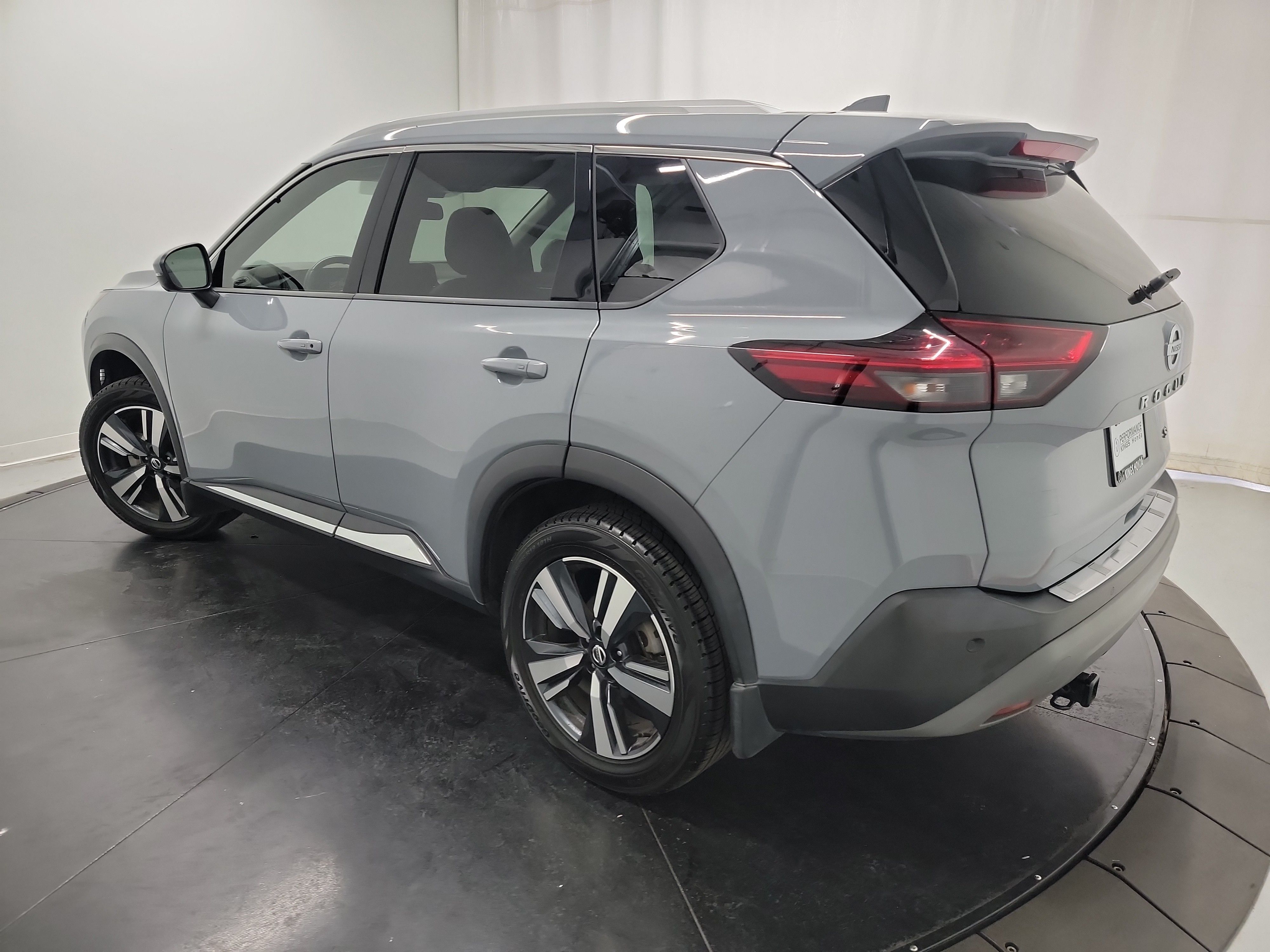 2021 Nissan Rogue SL photo