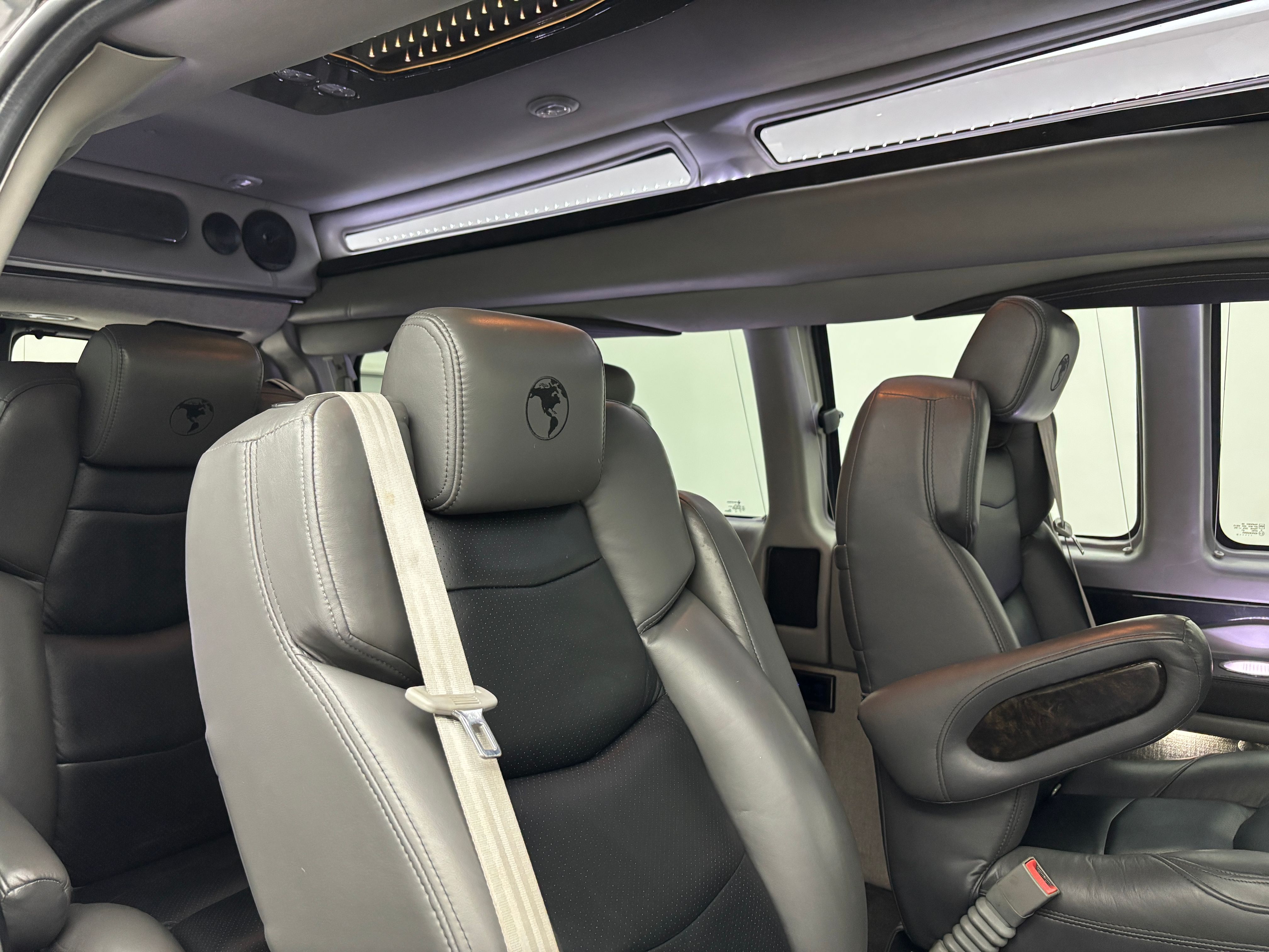 Used 2020 Onyx Black GMC Explorer Limited SE image 44