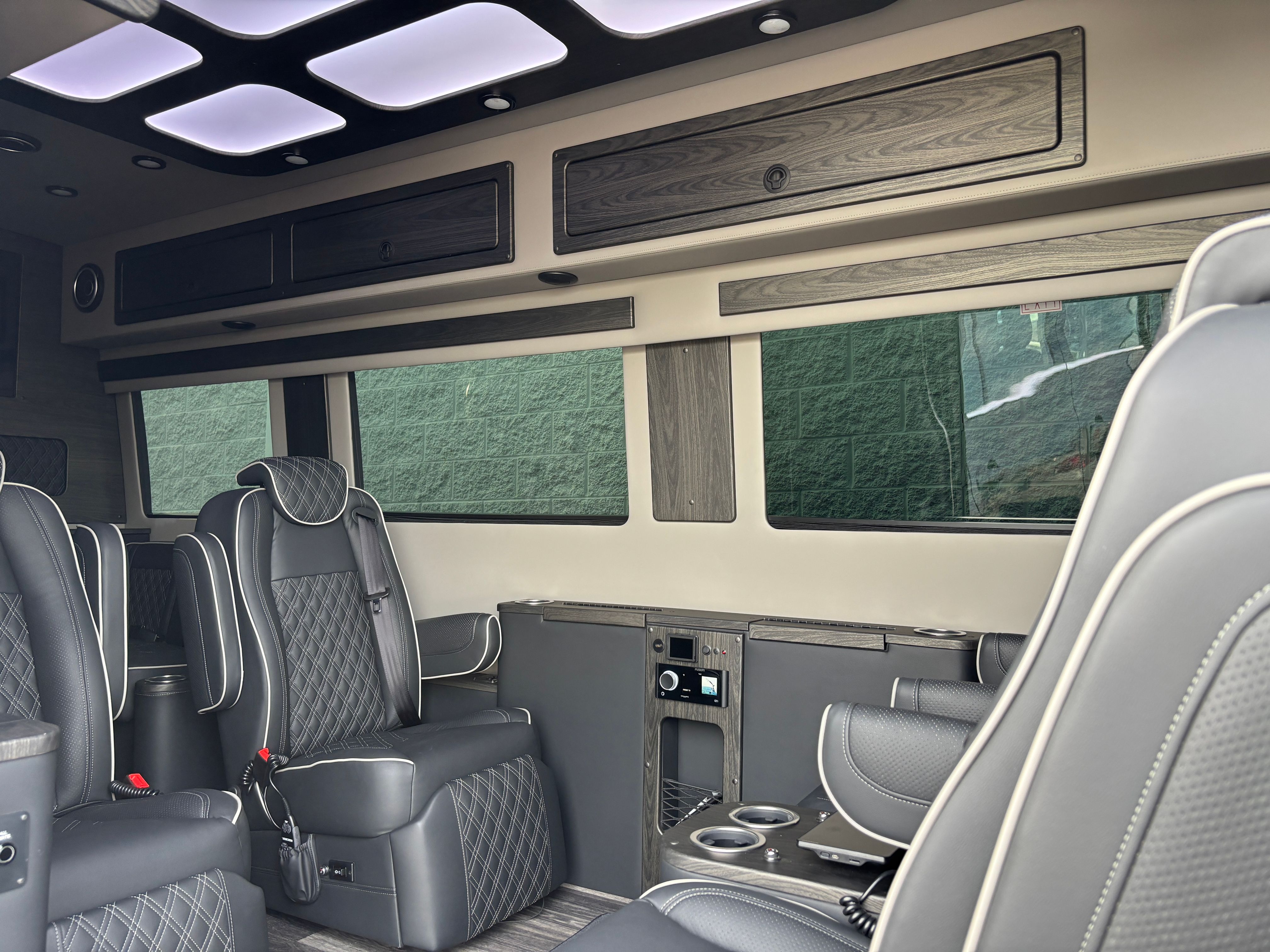 New 2027 Black Mercedes-Benz Discovery Executive image 43