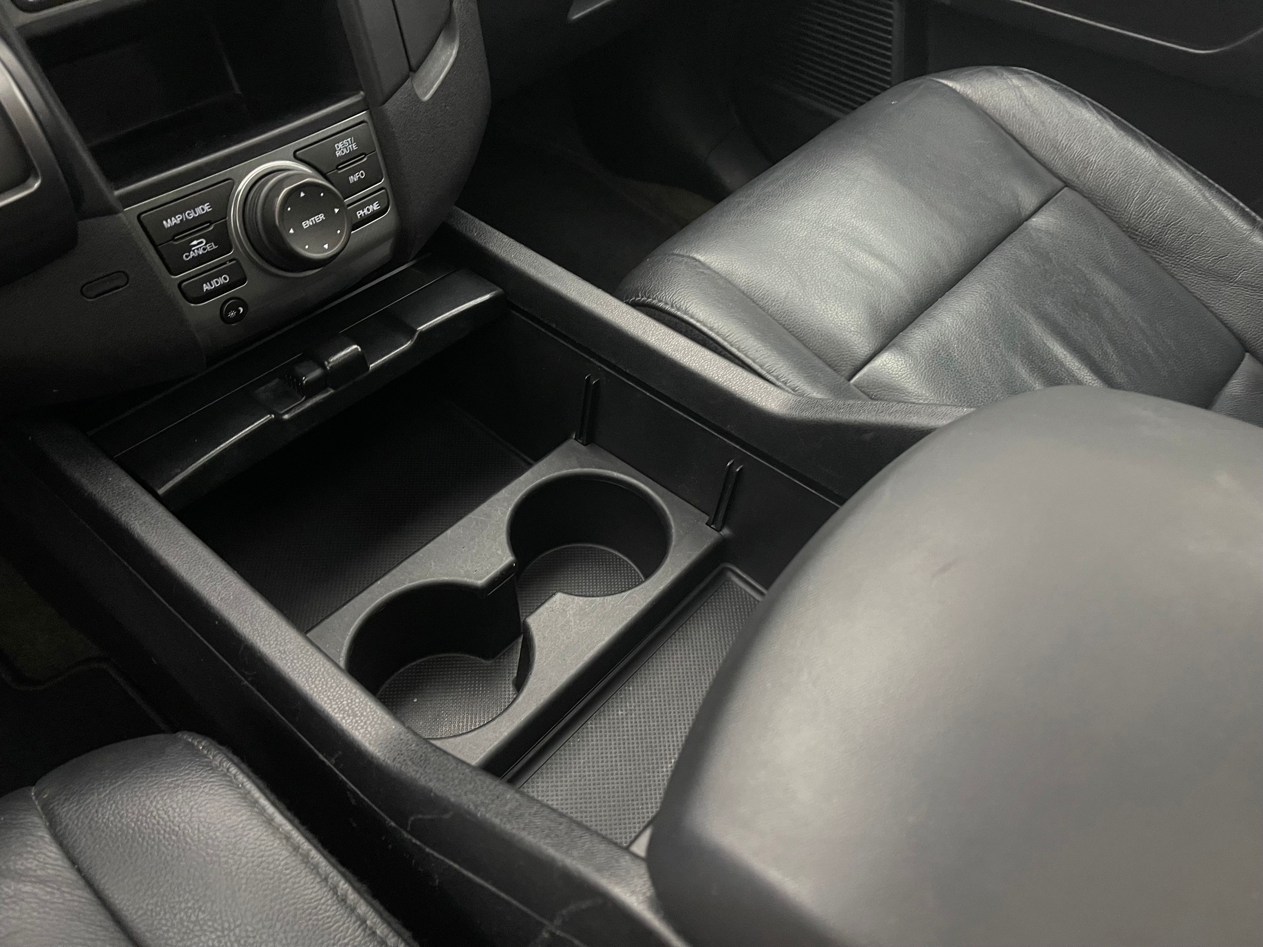 Used 2015 Modern Steel Metallic Honda Touring image 32