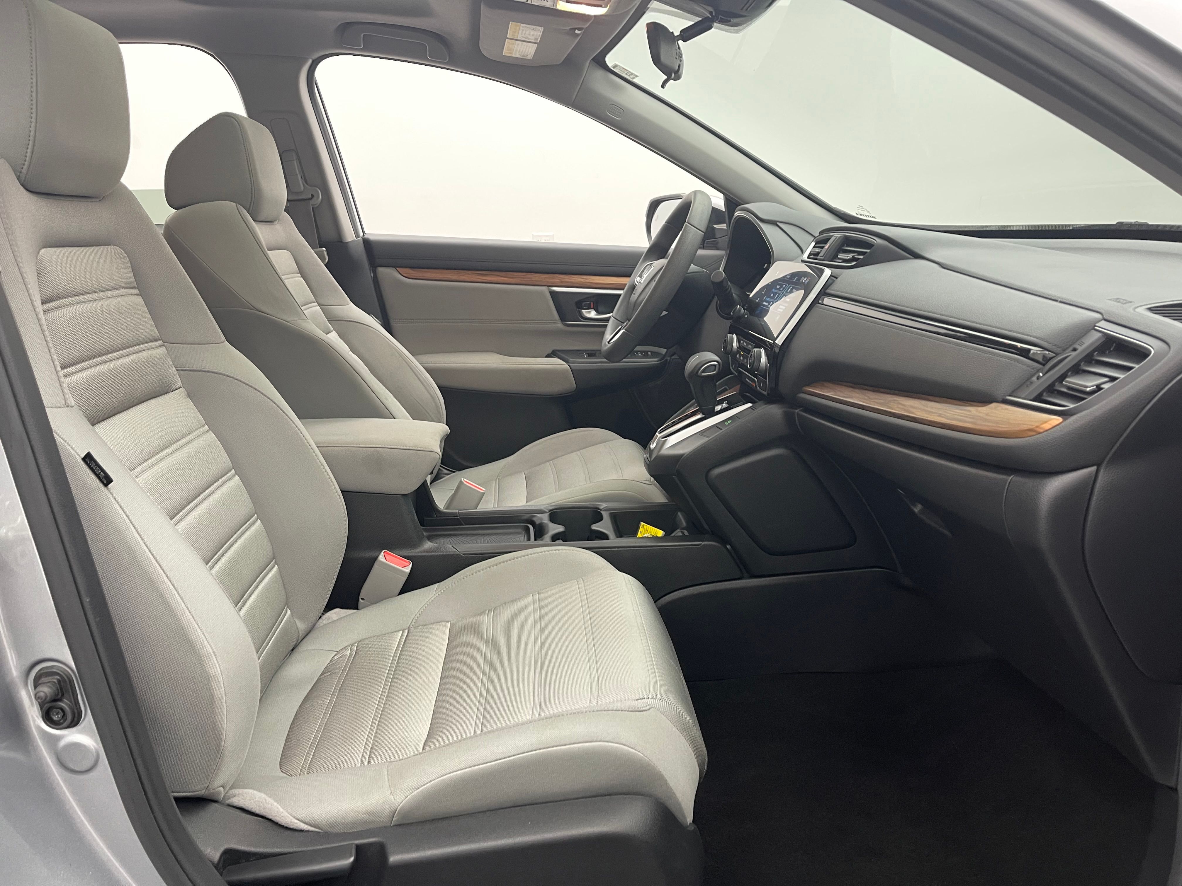 Used 2018 Silver Honda EX image 33