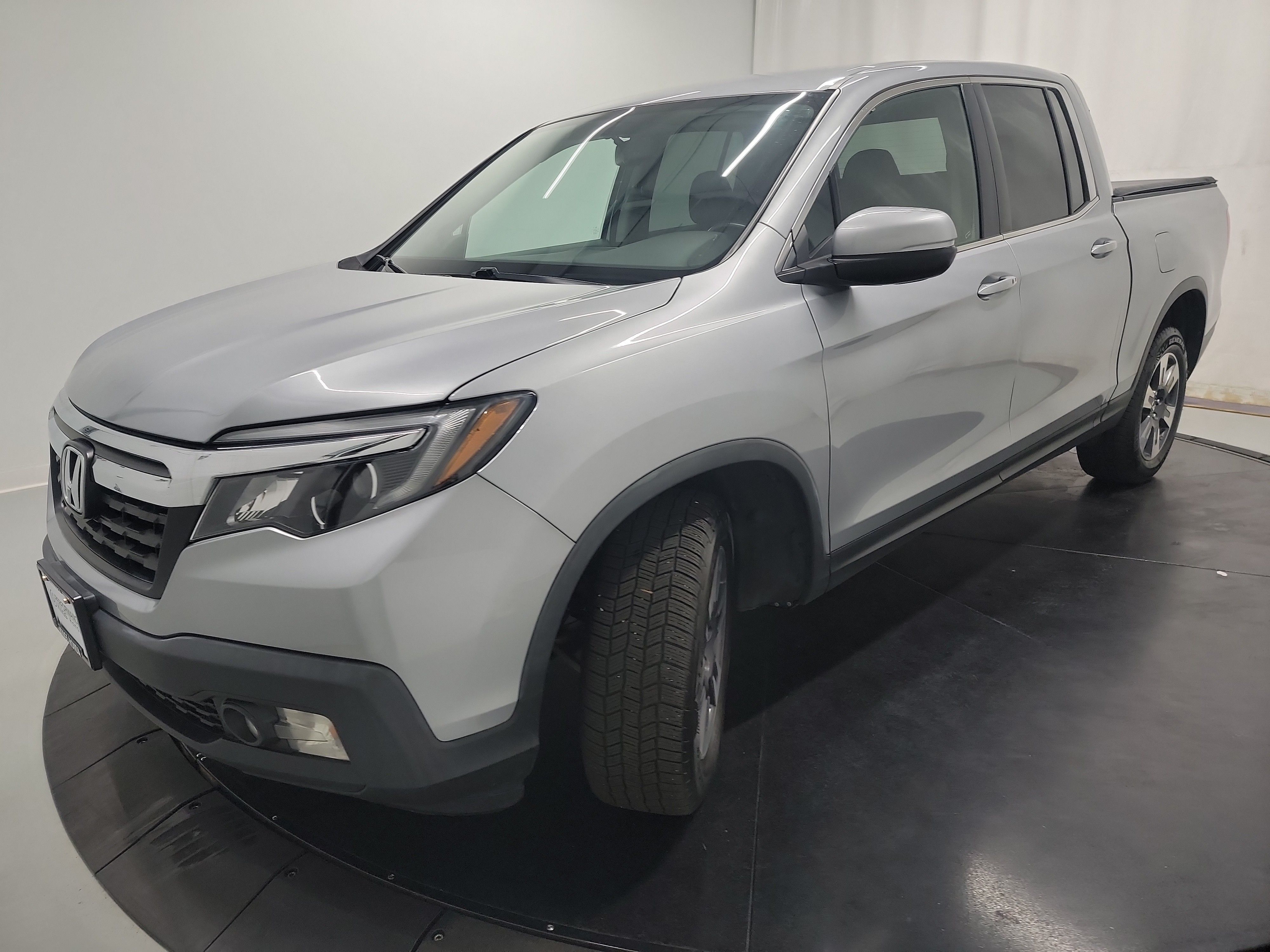 2018 Honda Ridgeline RTL-T photo