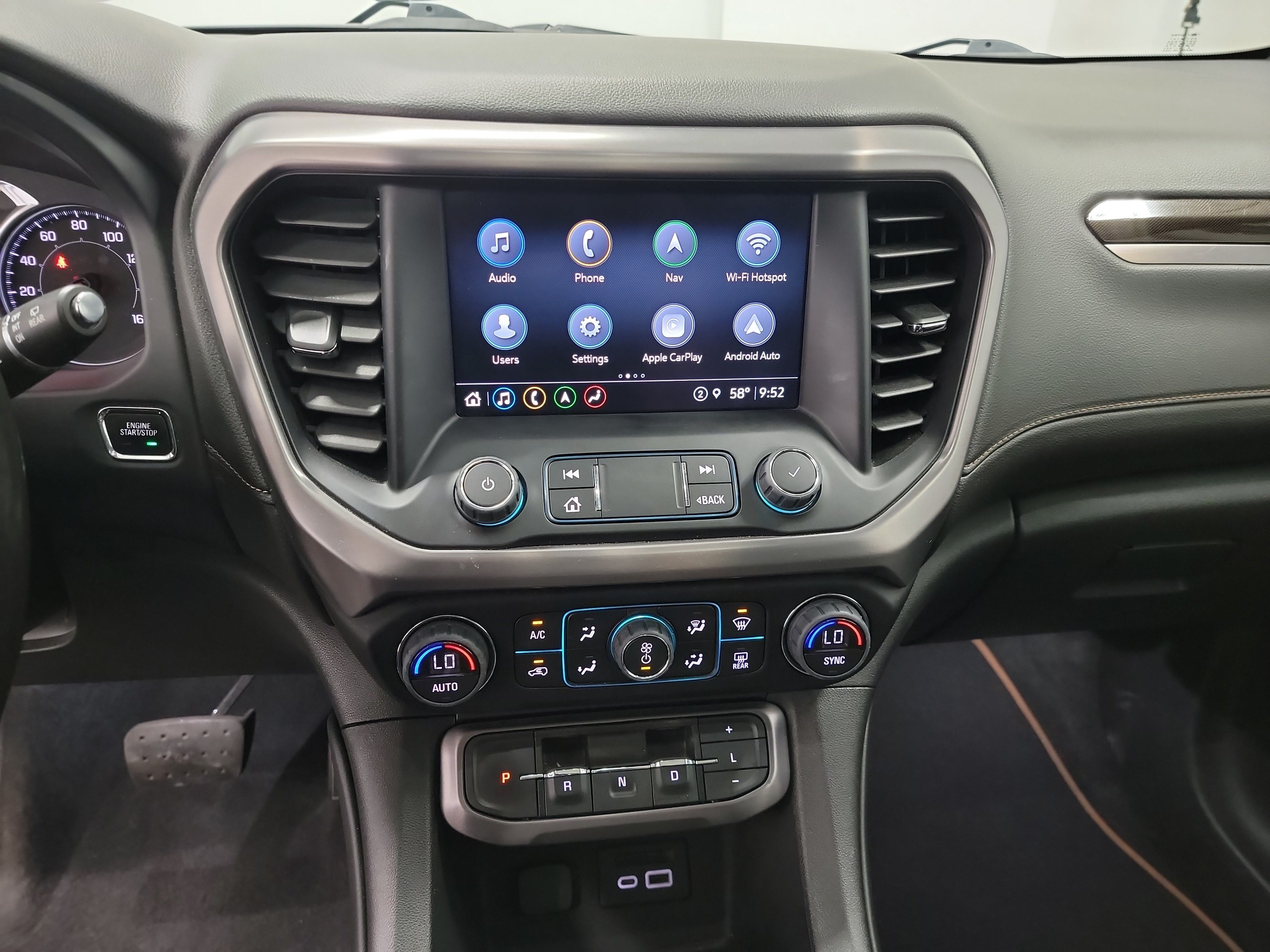 2022 GMC Acadia AT4 photo