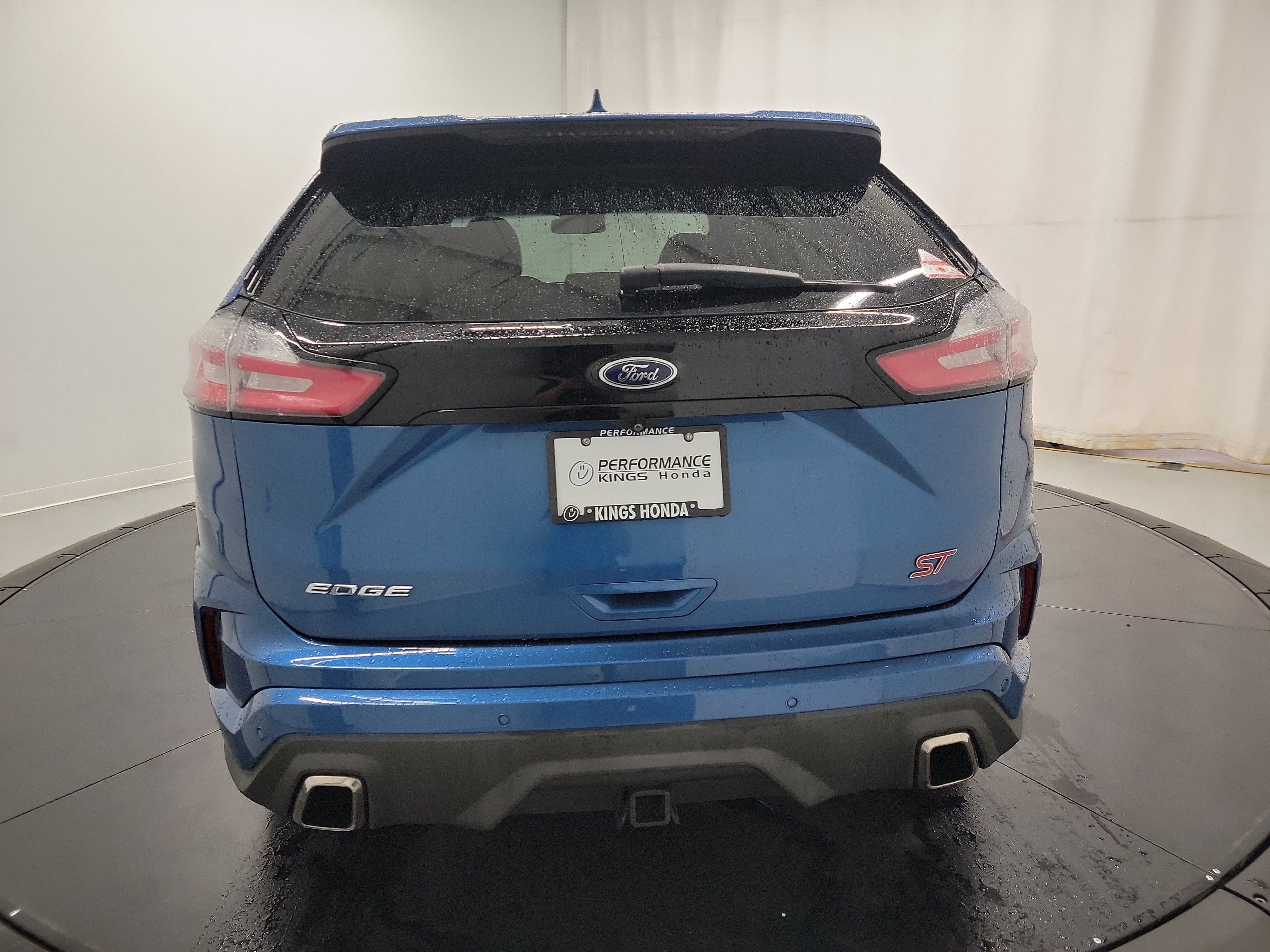 2019 Ford Edge ST photo