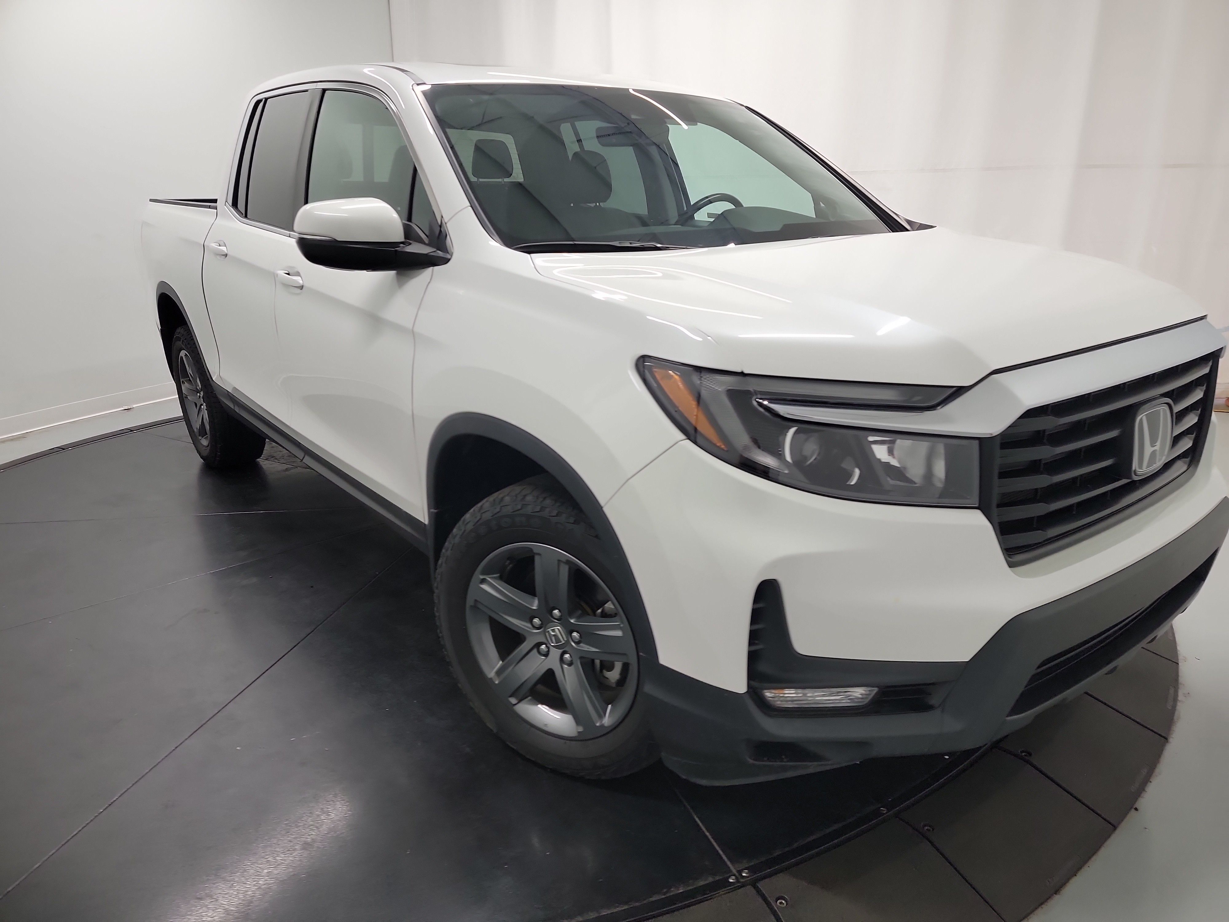 2022 Honda Ridgeline RTL photo