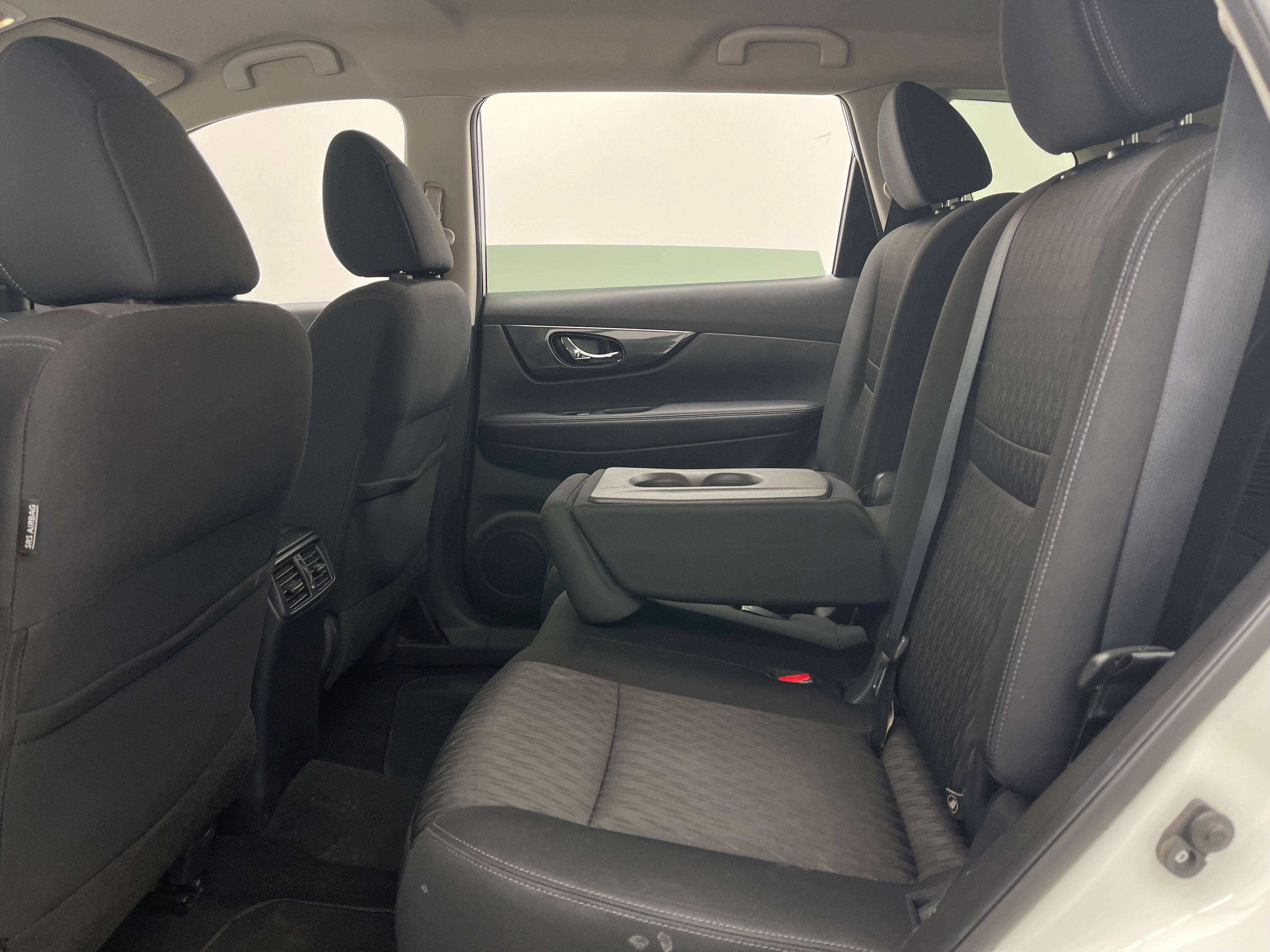 Used 2017 Glacier White Nissan SV image 36