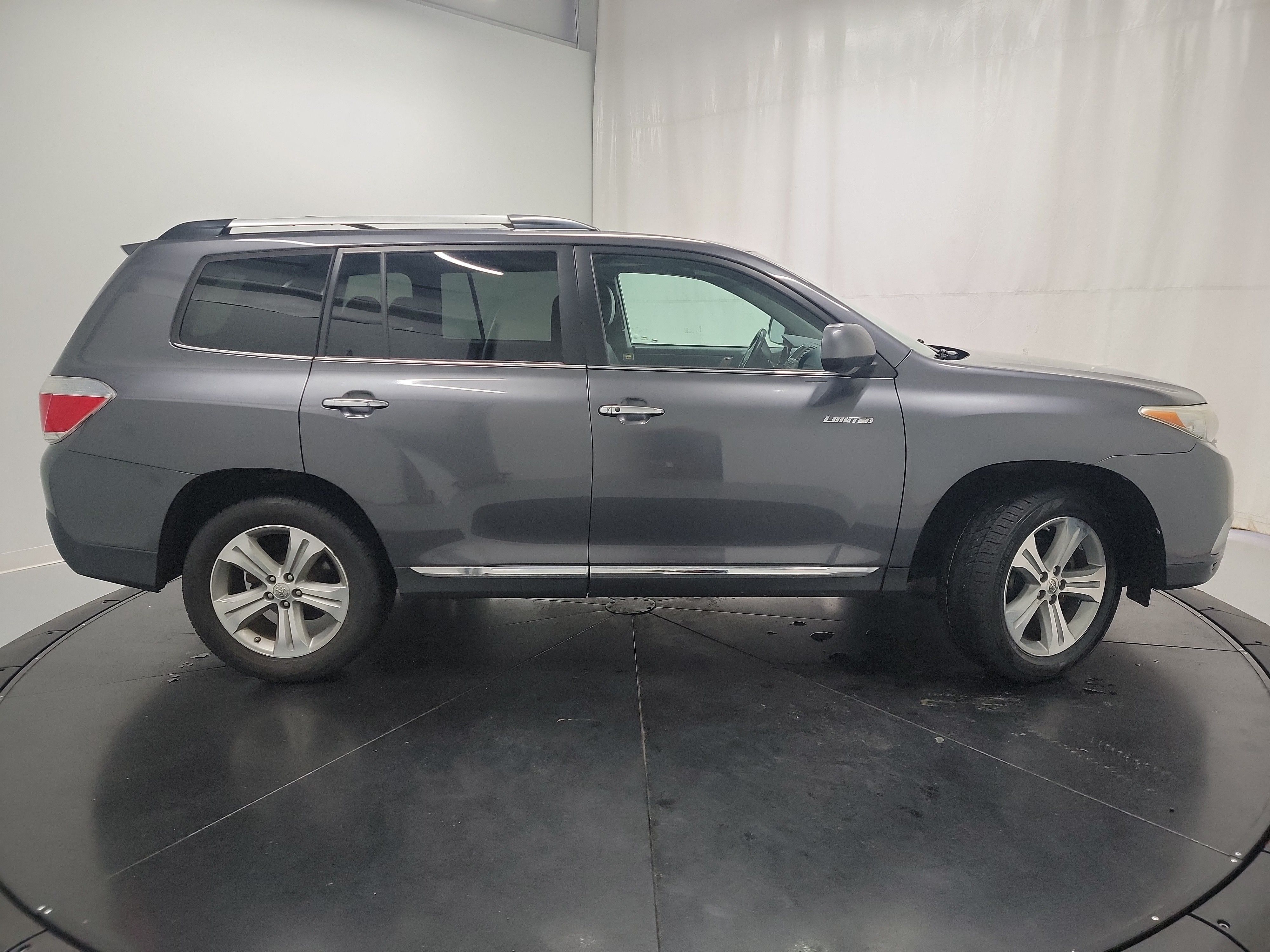 2013 Toyota Highlander Limited photo