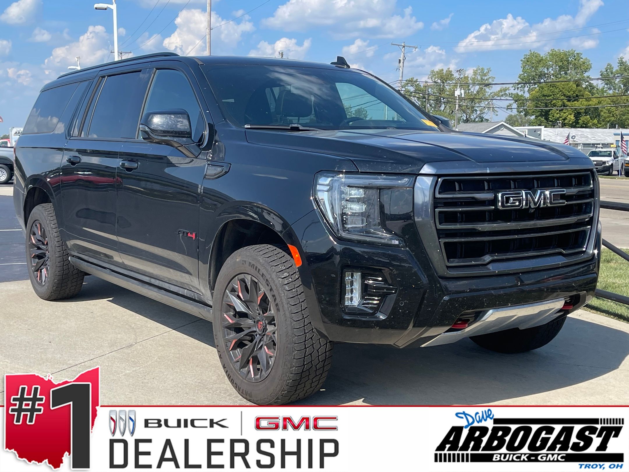 Onyx Black 2023 GMC Yukon XL SUV / Crossover Four-Wheel Drive