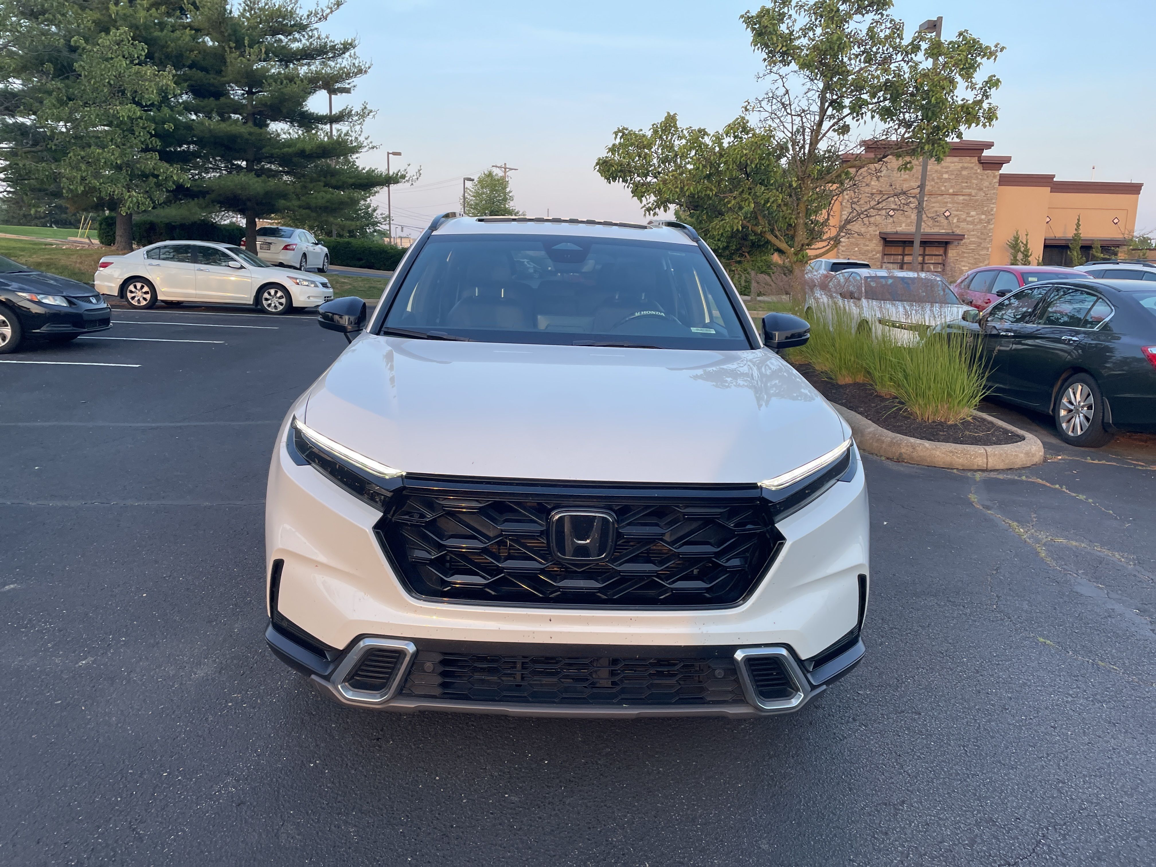 2023 Honda CR-V Hybrid Sport Touring photo