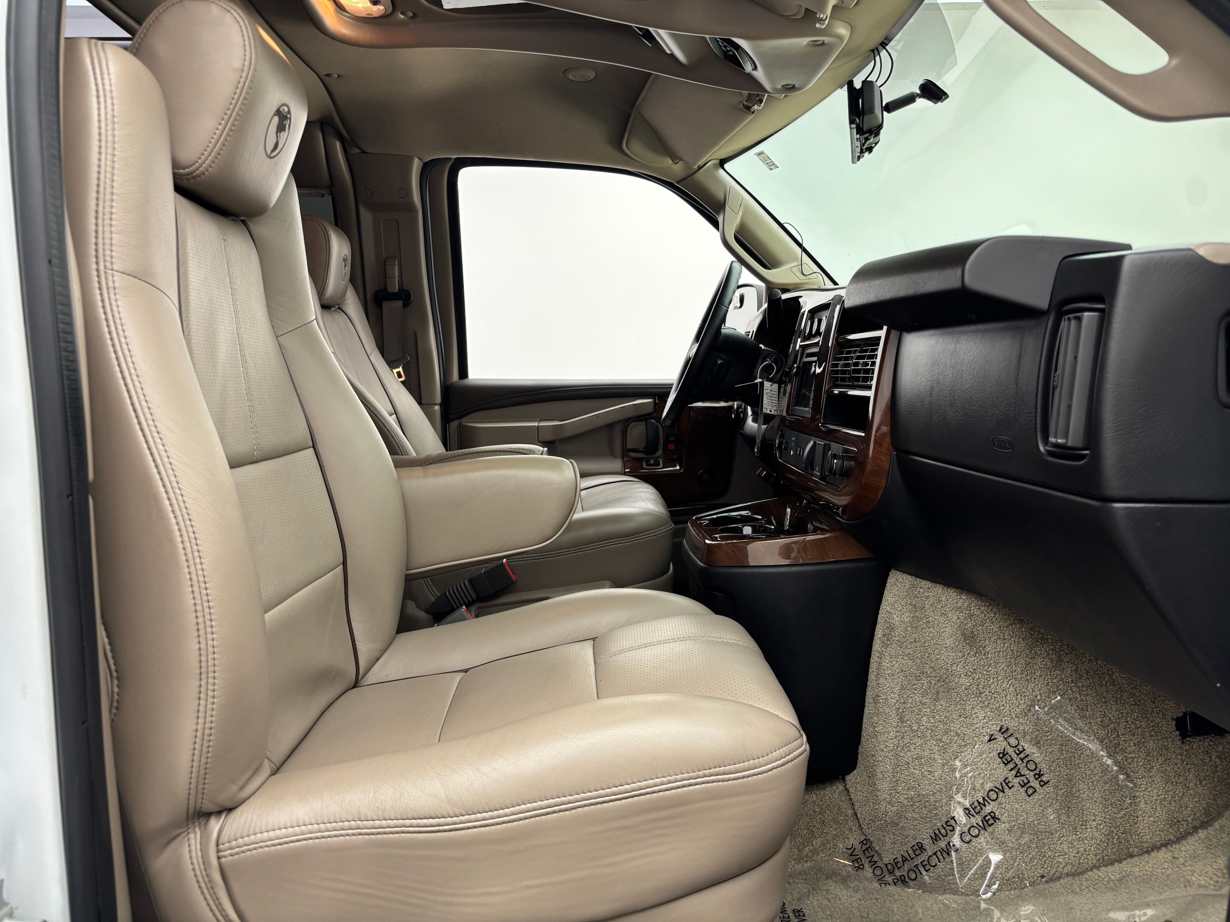 Used 2017 Summit White Chevrolet Explorer Limited SE image 24