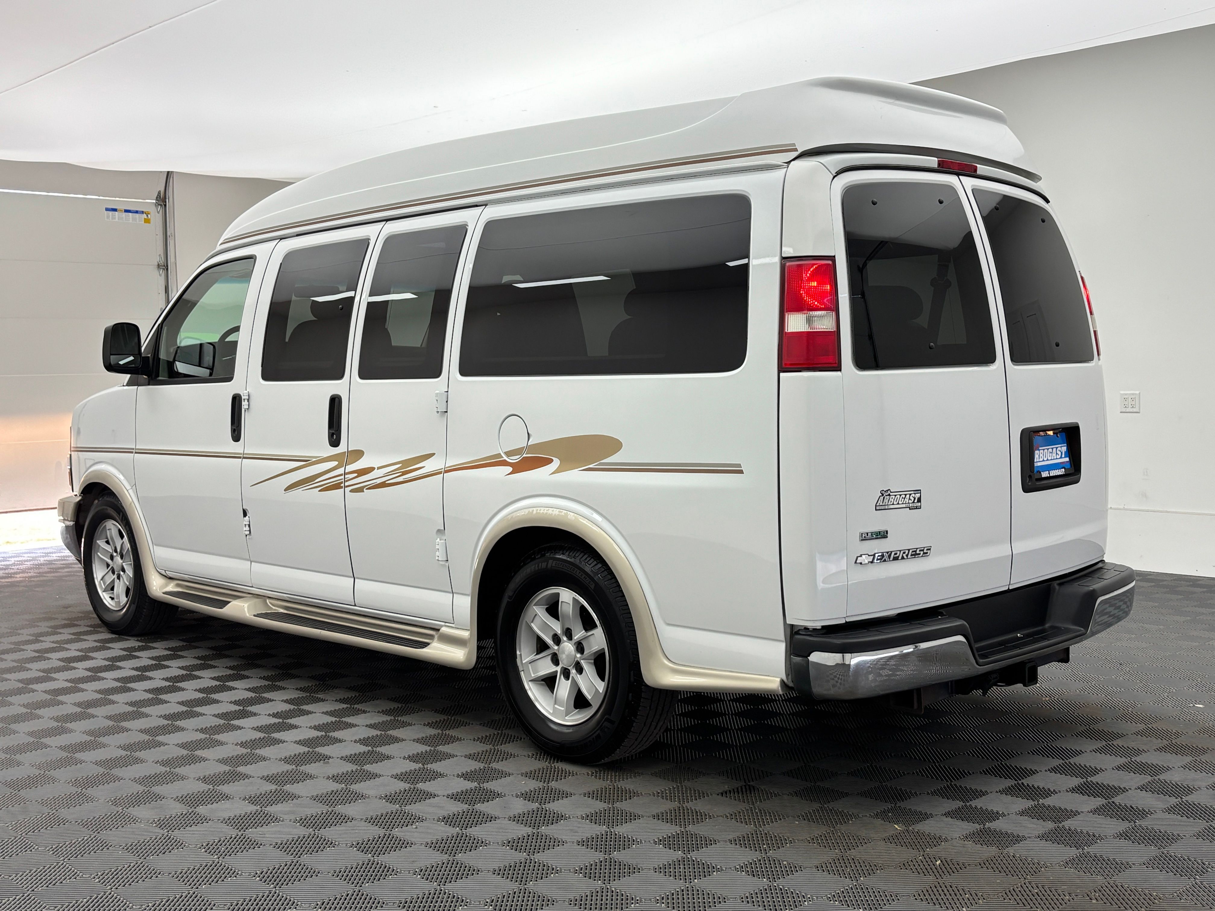 Used 2012 Summit White Chevrolet Rocky Ridge image 11