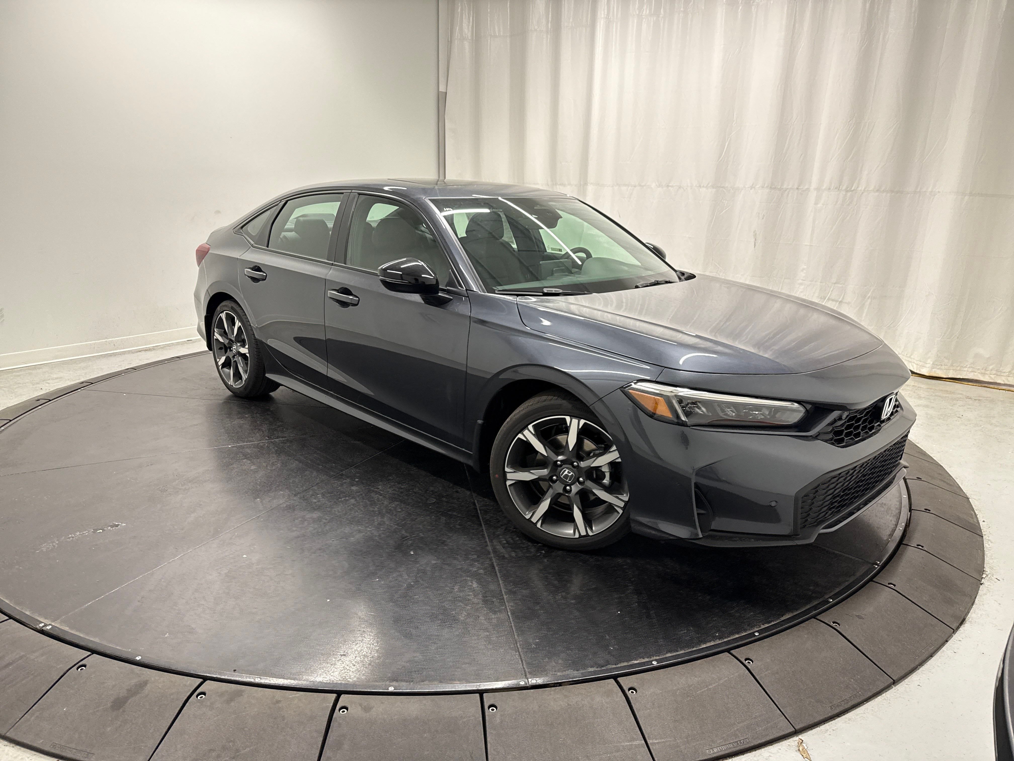 2025 Honda Civic Hybrid Sport Touring photo