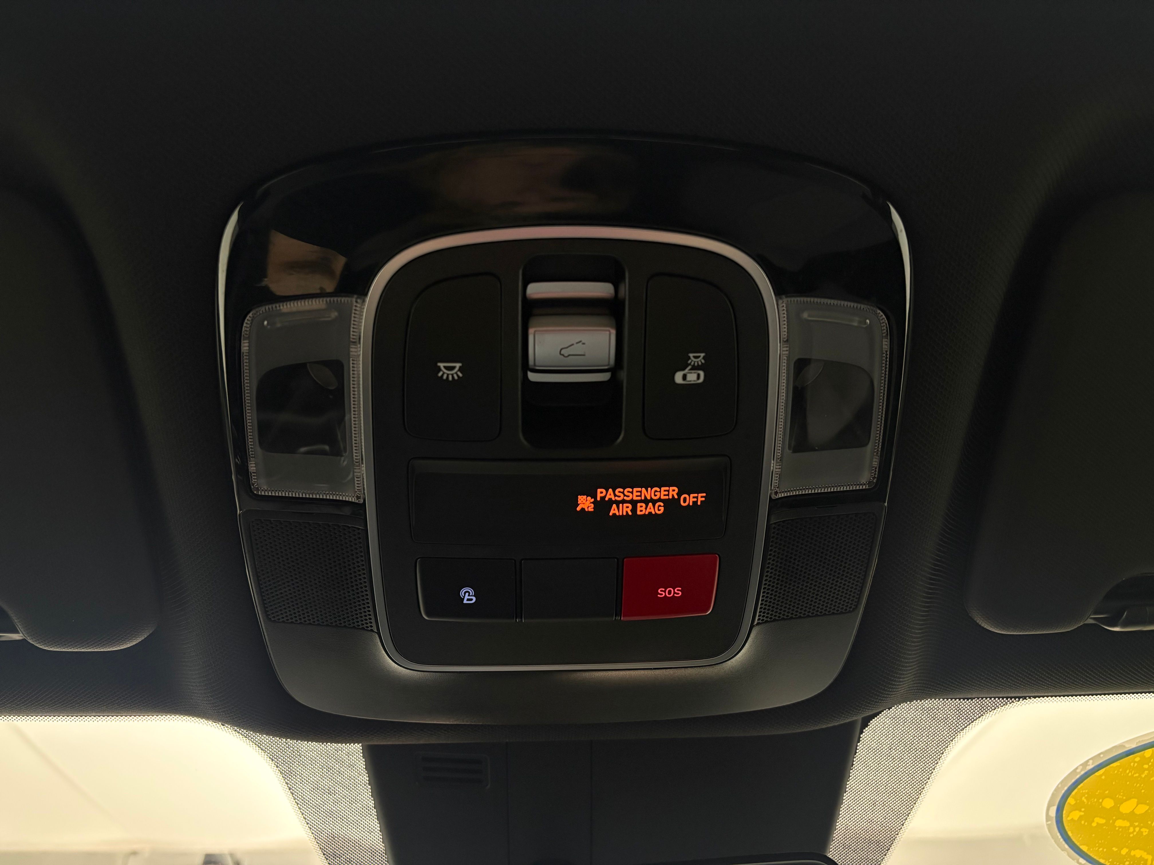 Used 2024 Sage Gray Hyundai SEL image 31