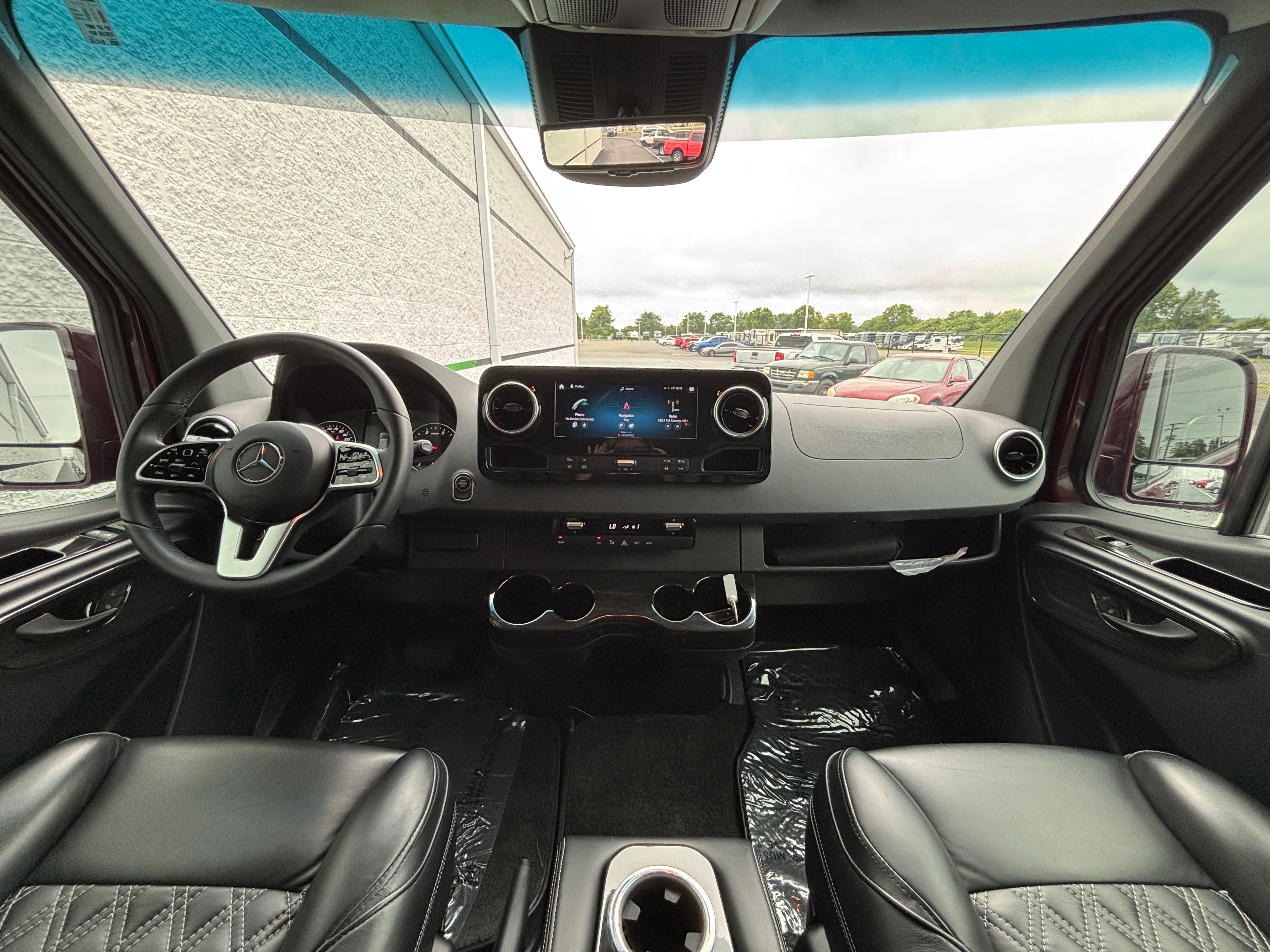 Used 2024 Maroon Mercedes-Benz Explorer Limited SE image 26