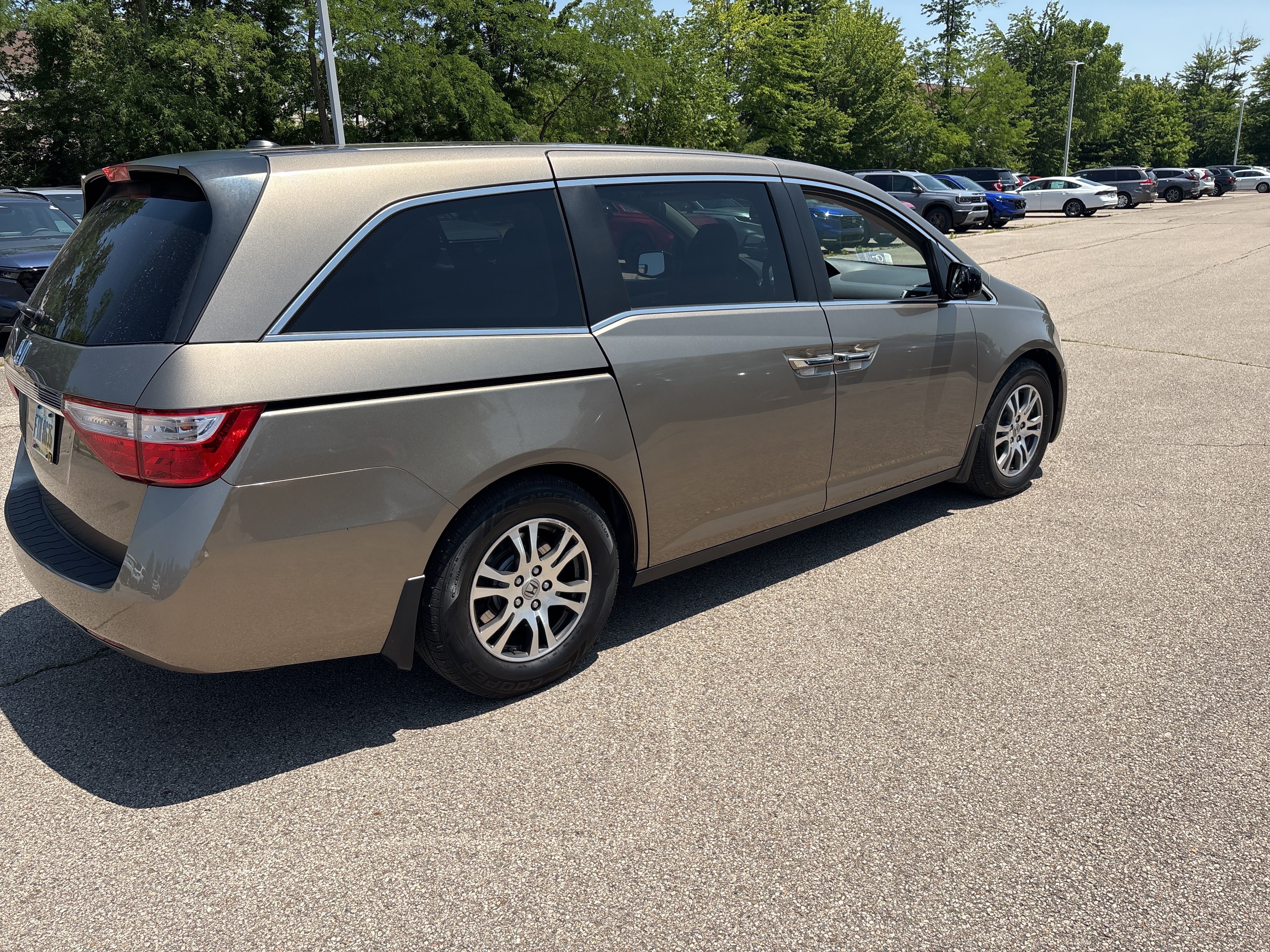 2013 Honda Odyssey EX-L photo