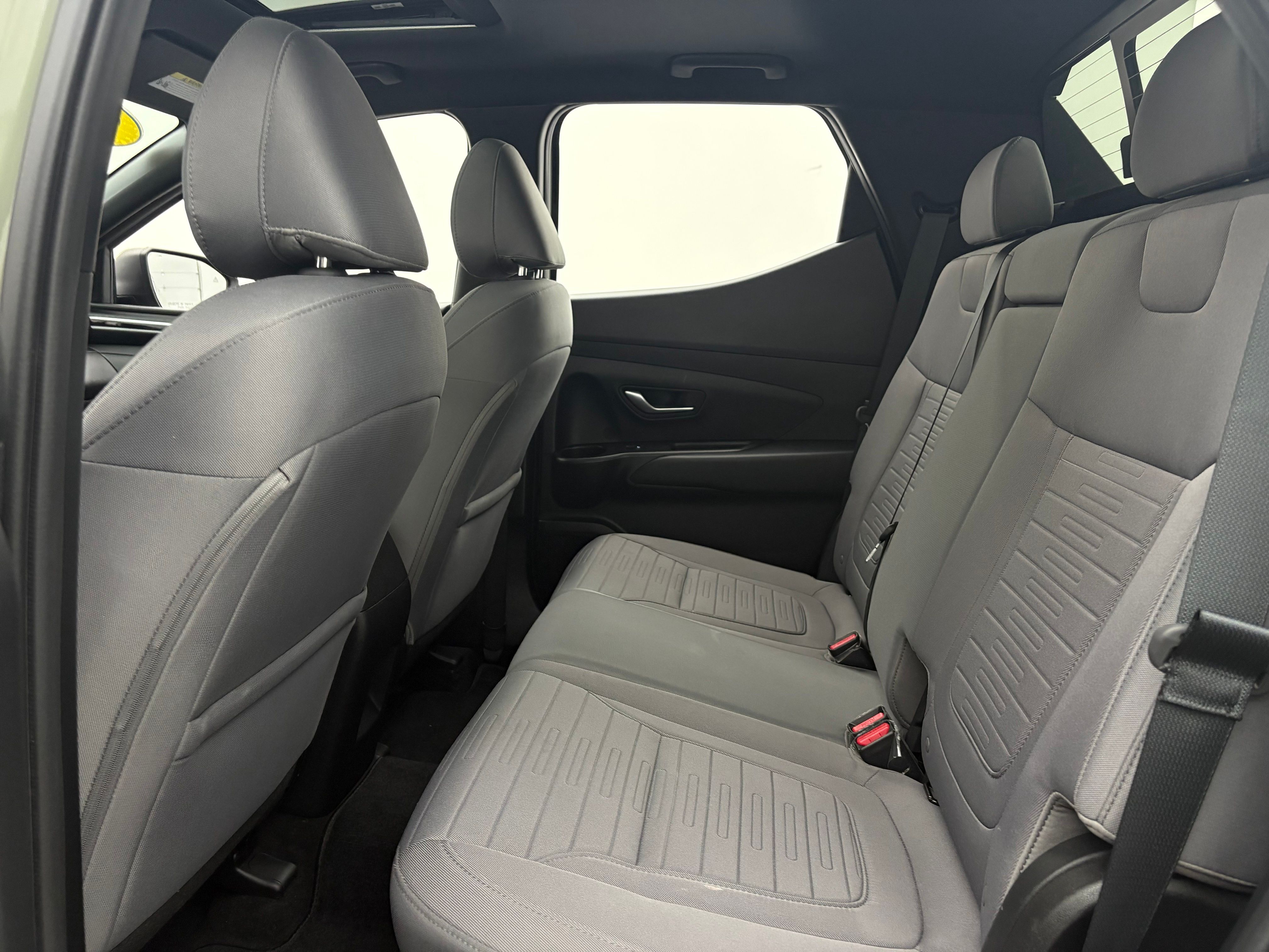 Used 2024 Sage Gray Hyundai SEL image 39