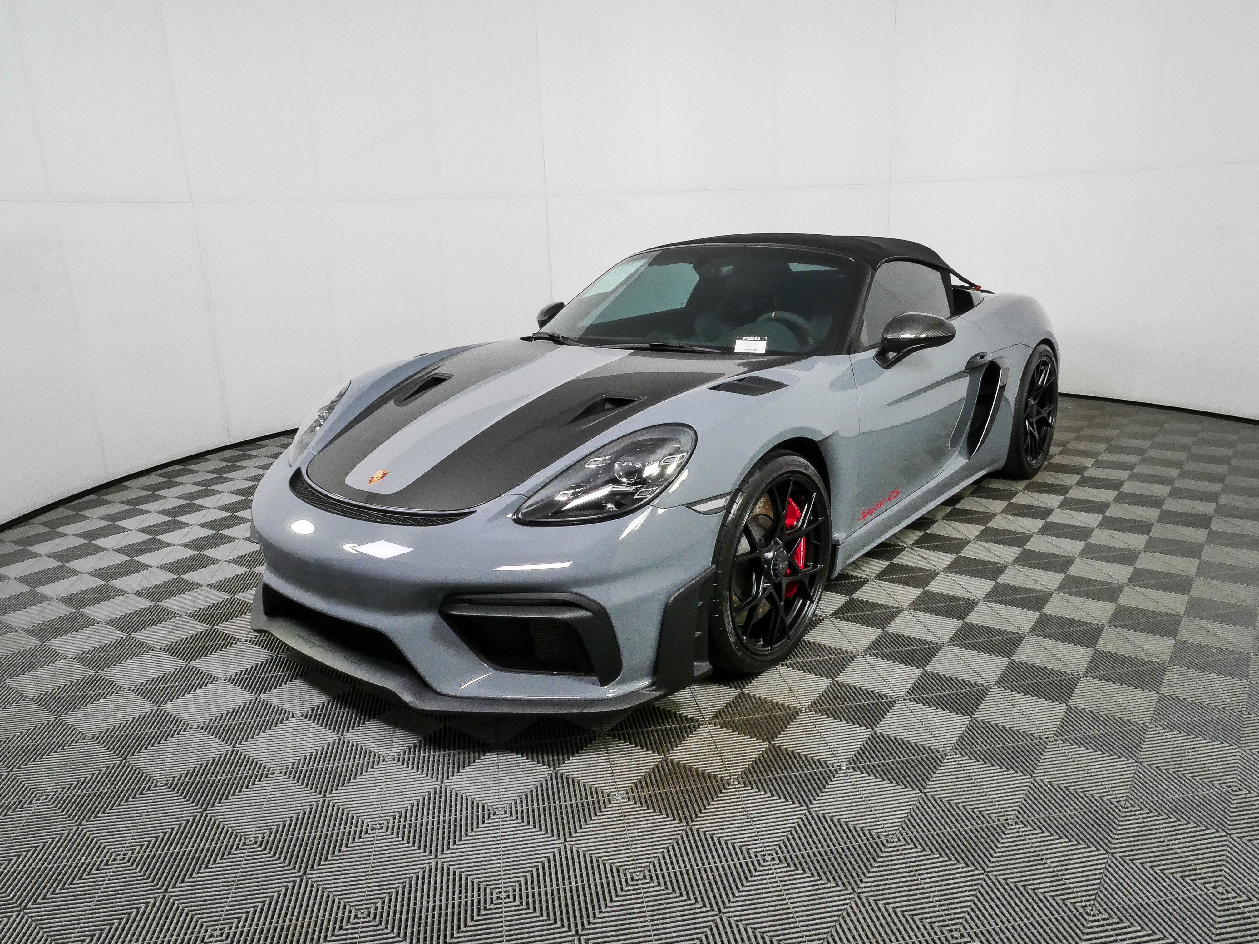 Gray (Arctic Grey) 2024 Porsche 718 Boxster Spyder RS RWD Convertible Rear-Wheel Drive 7-Speed Automatic