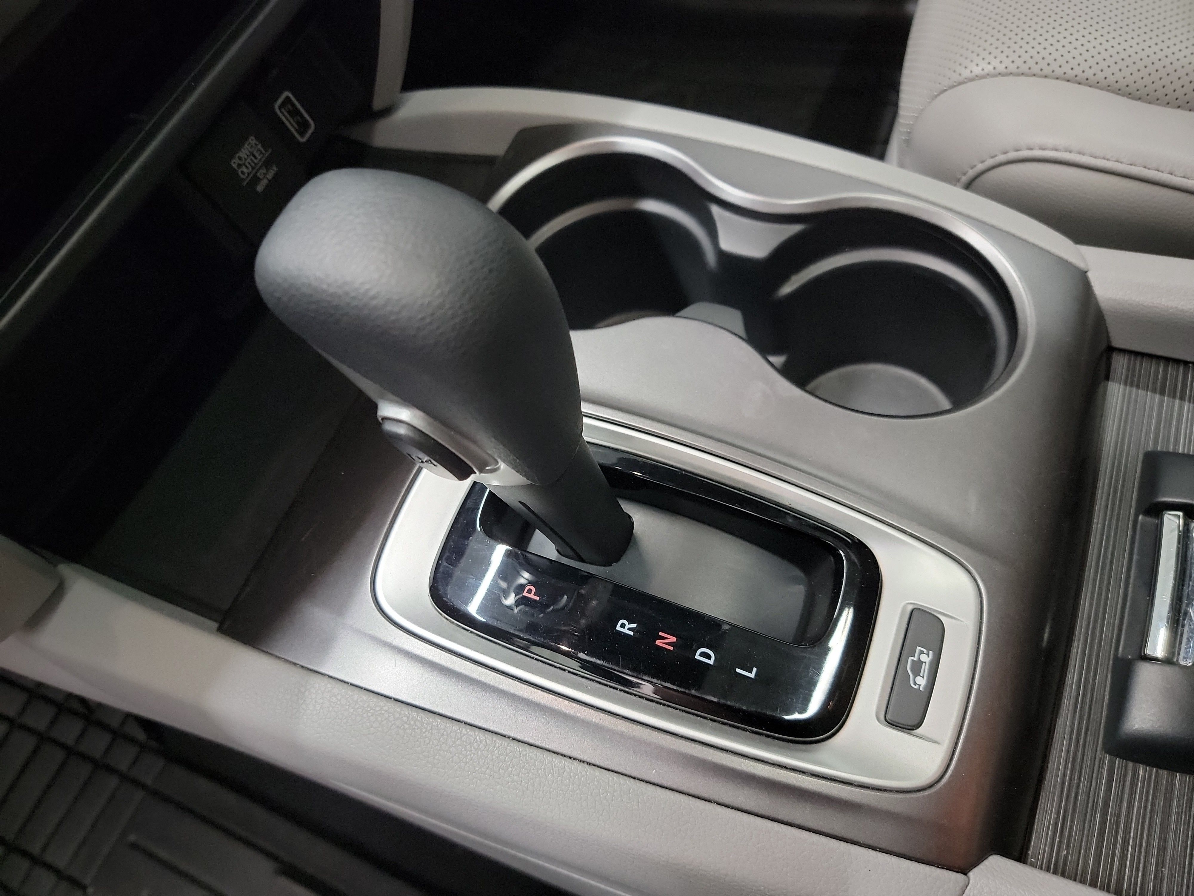 2019 Honda Ridgeline RTL photo