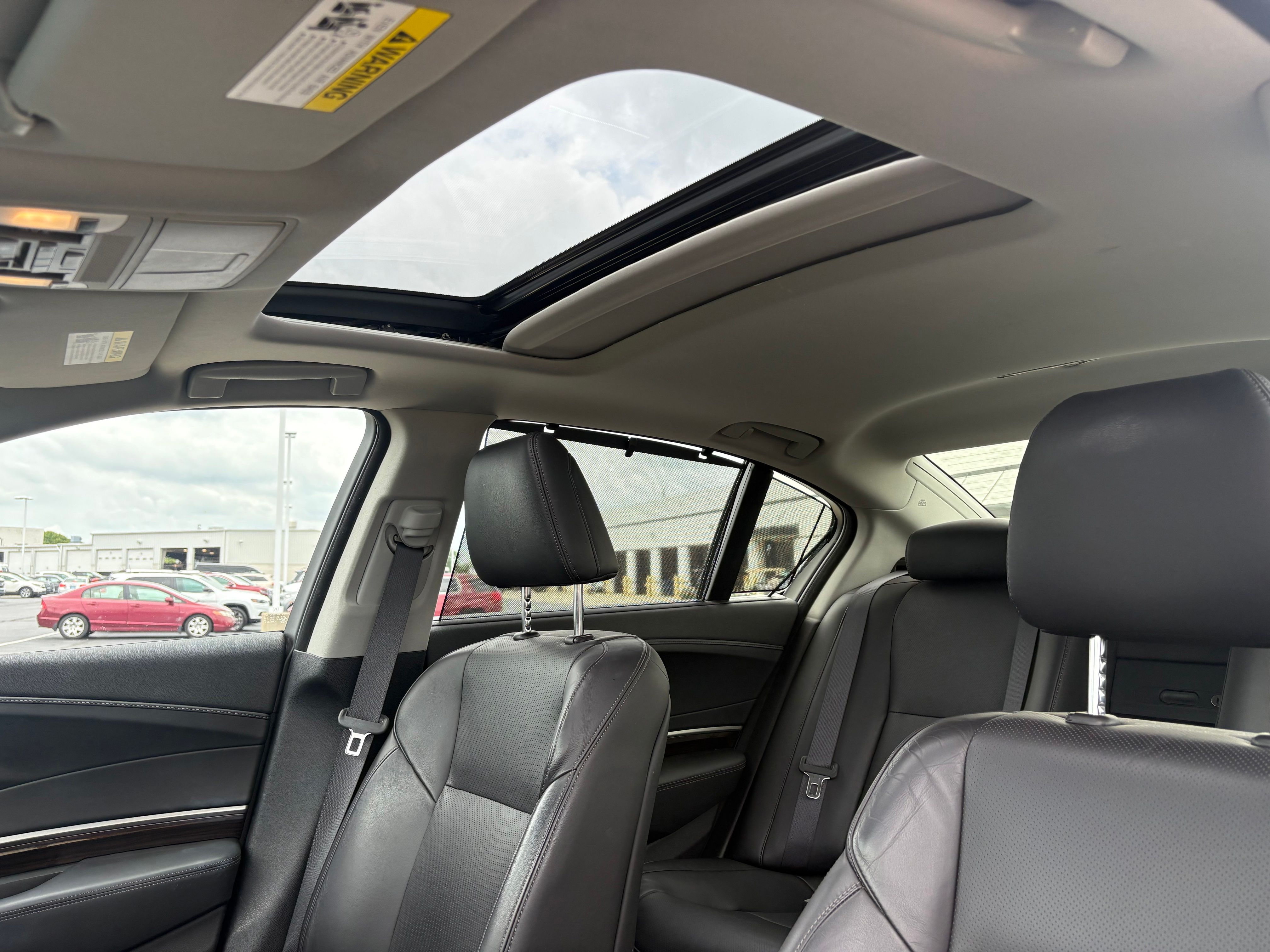 Used 2017 Crystal Black Pearl Acura Base image 13