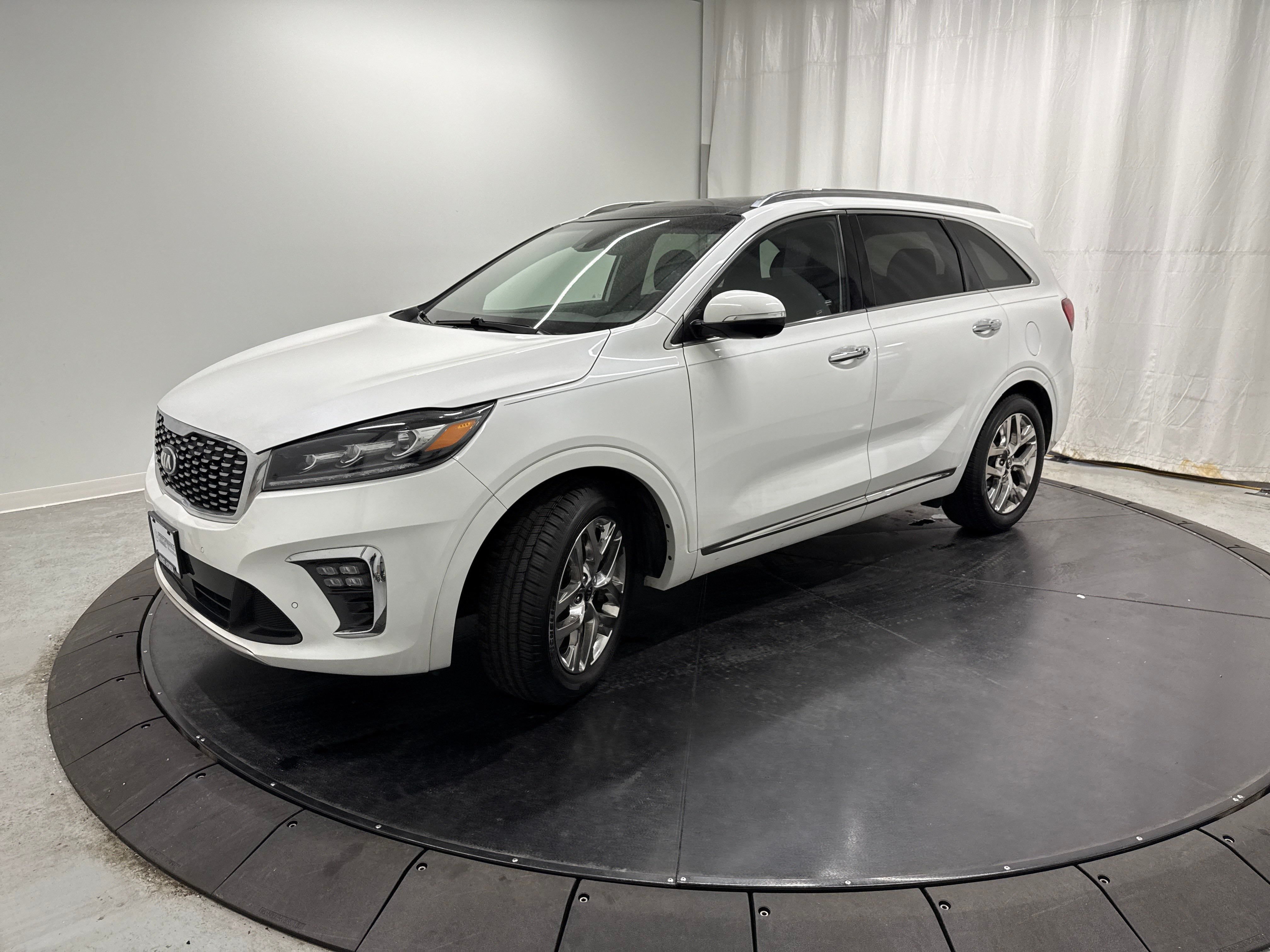 2019 Kia Sorento SX Limited photo