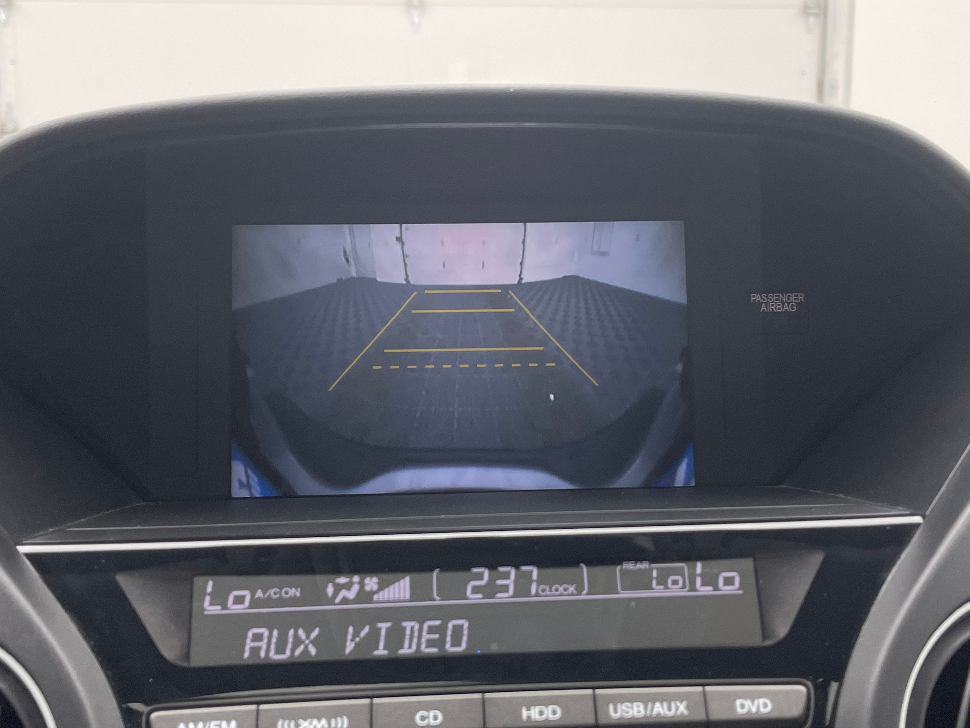 Used 2015 Modern Steel Metallic Honda Touring image 4