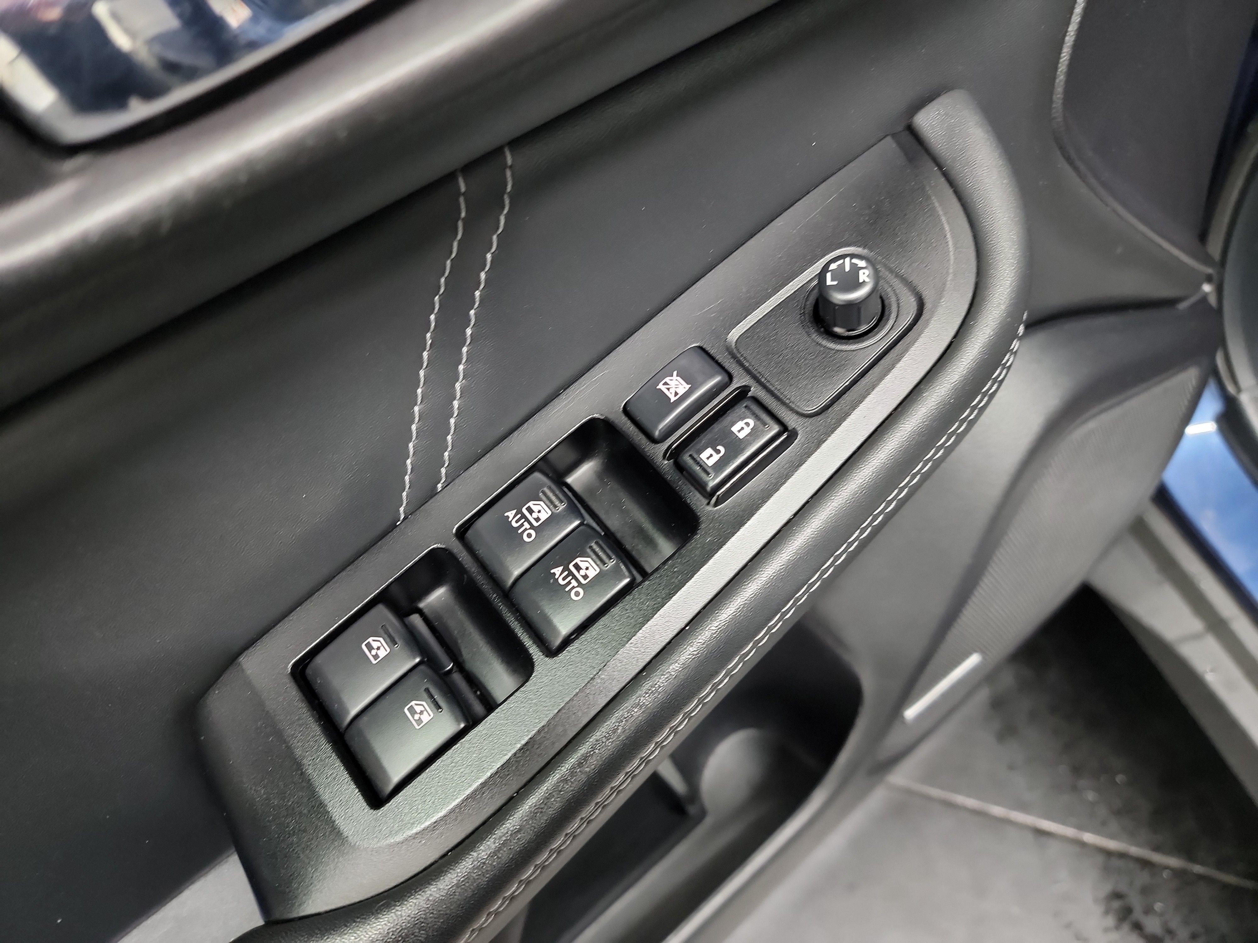 2019 Subaru Outback 2.5i photo