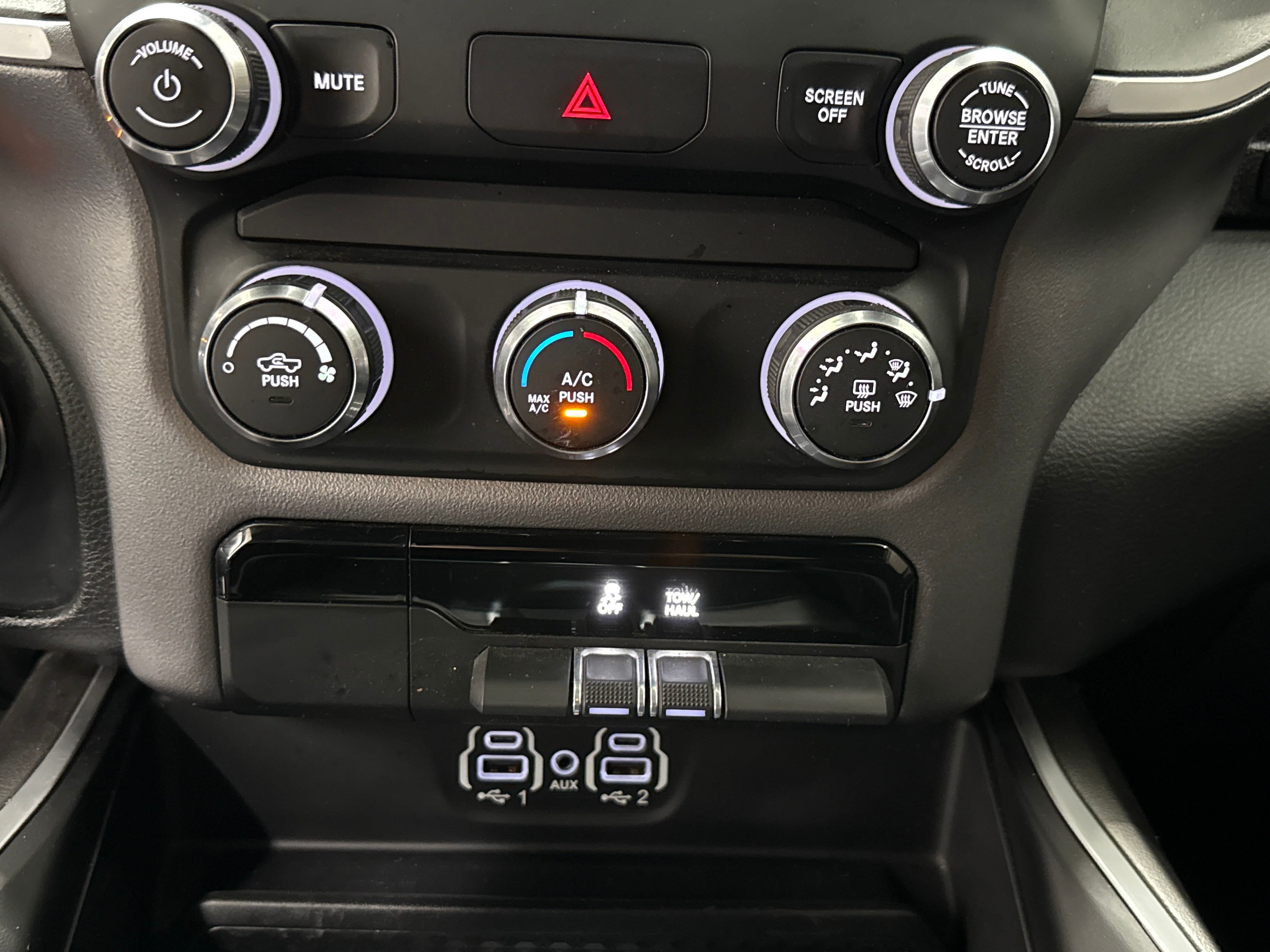 2020 RAM 1500 Big Horn/Lone Star photo