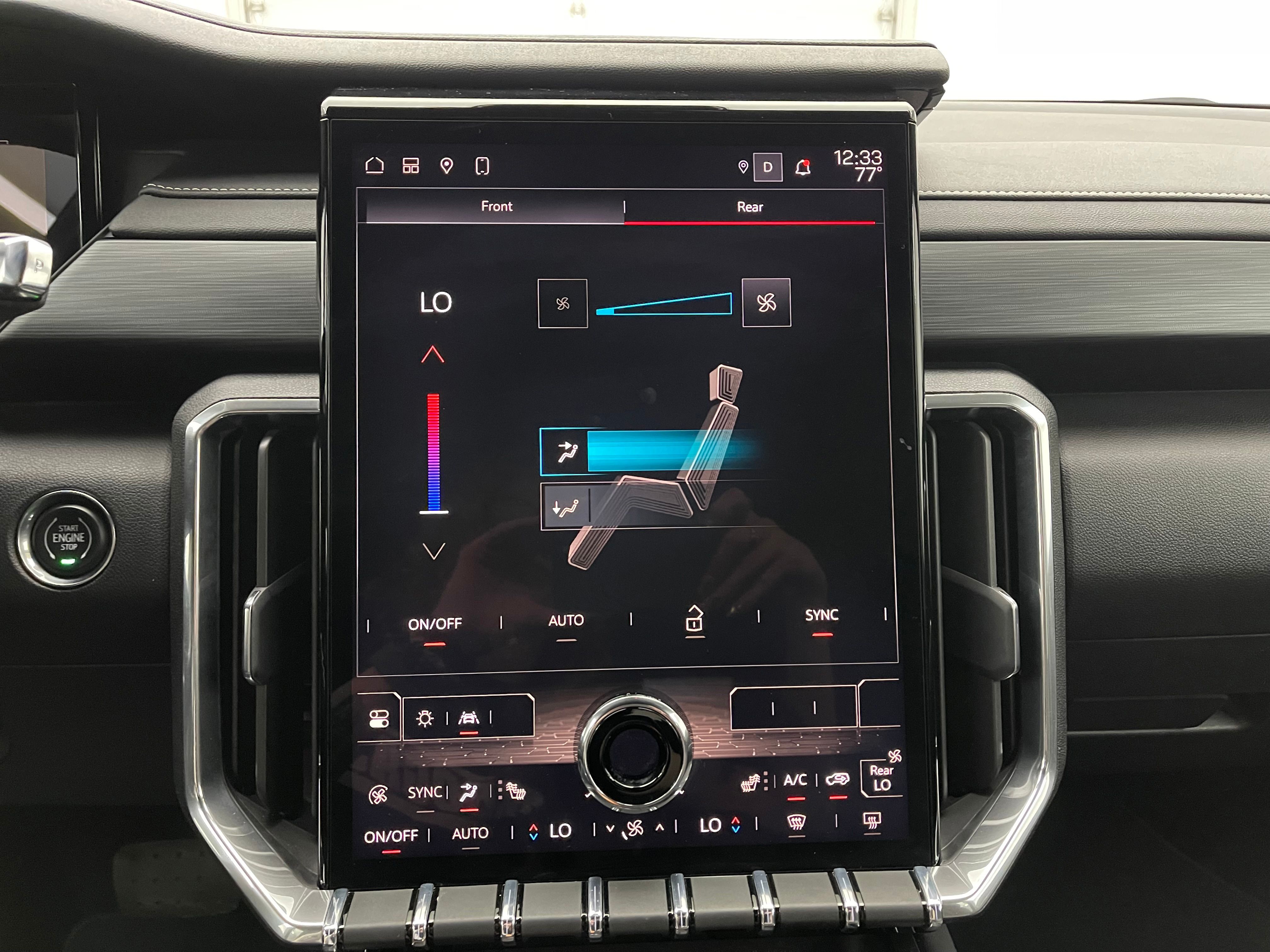 Used 2025 Summit White GMC Elevation image 25