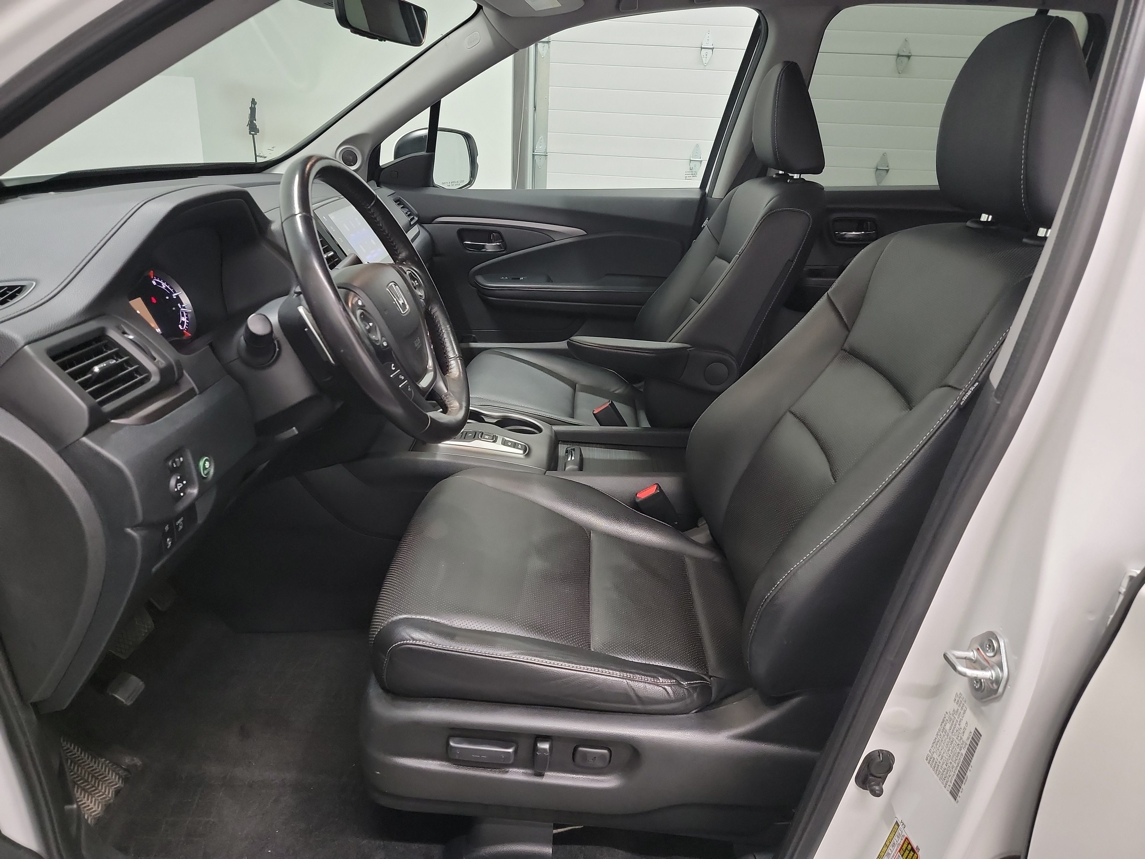 2022 Honda Ridgeline RTL photo