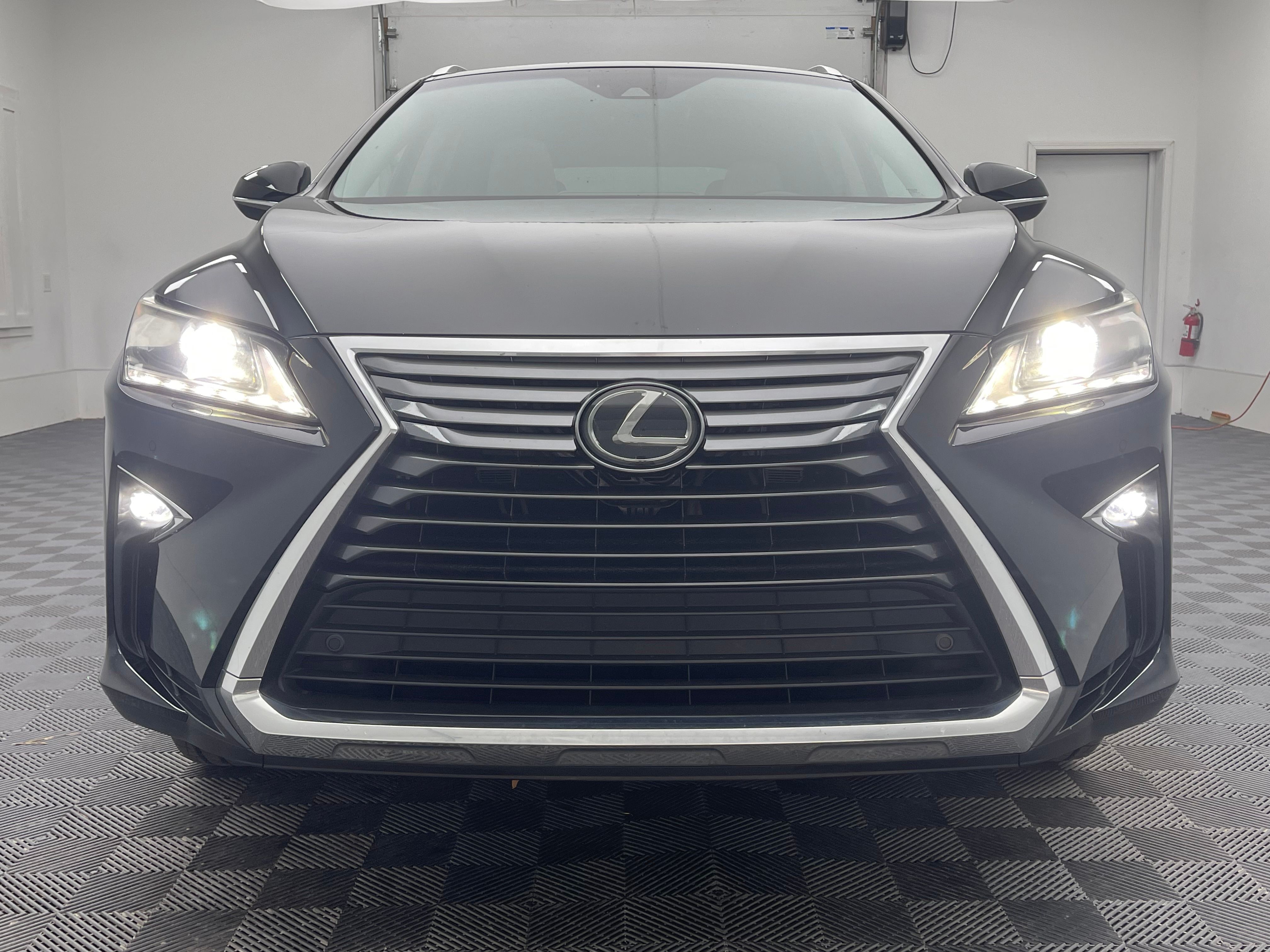 Used 2016 Obsidian Lexus 350 image 14