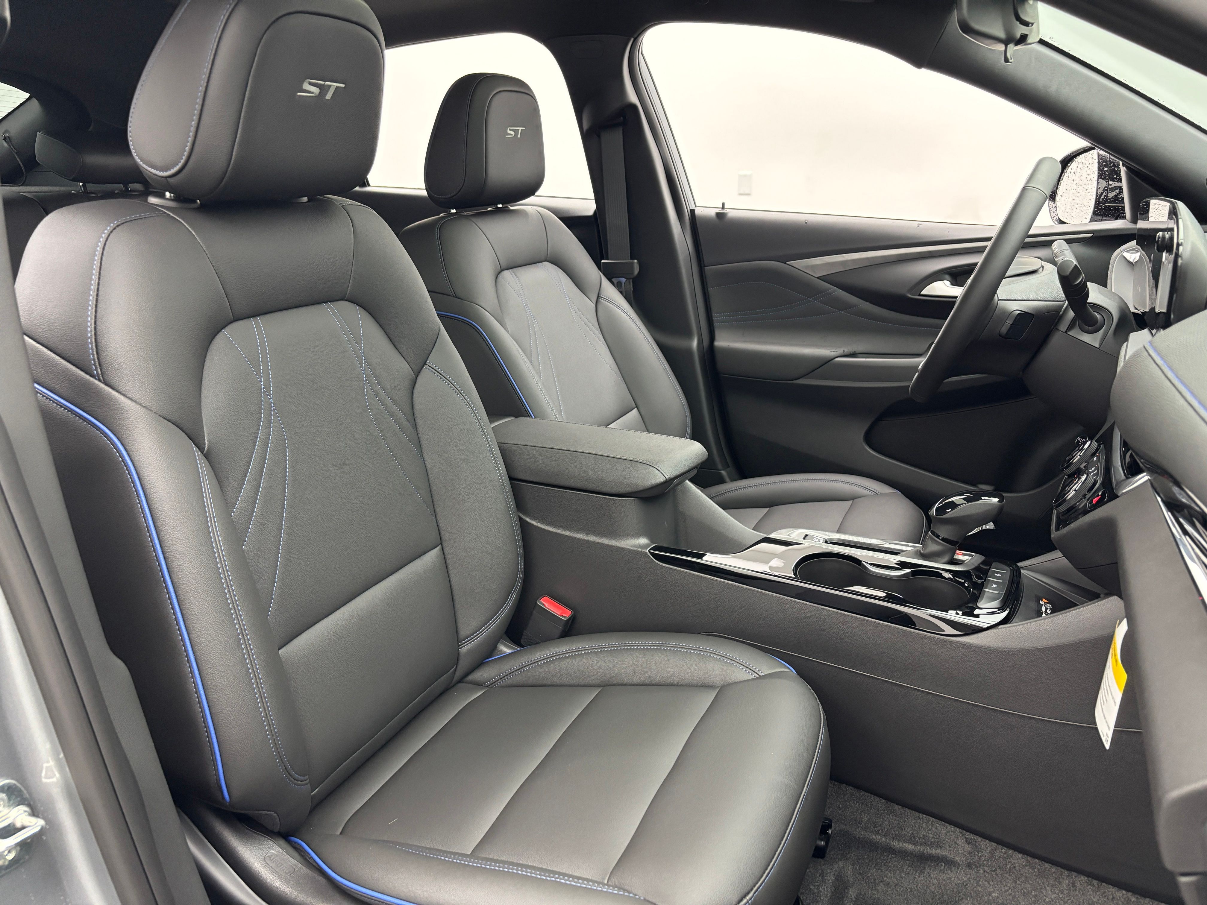 New 2026 Moonstone Gray Metallic Buick Sport Touring image 34