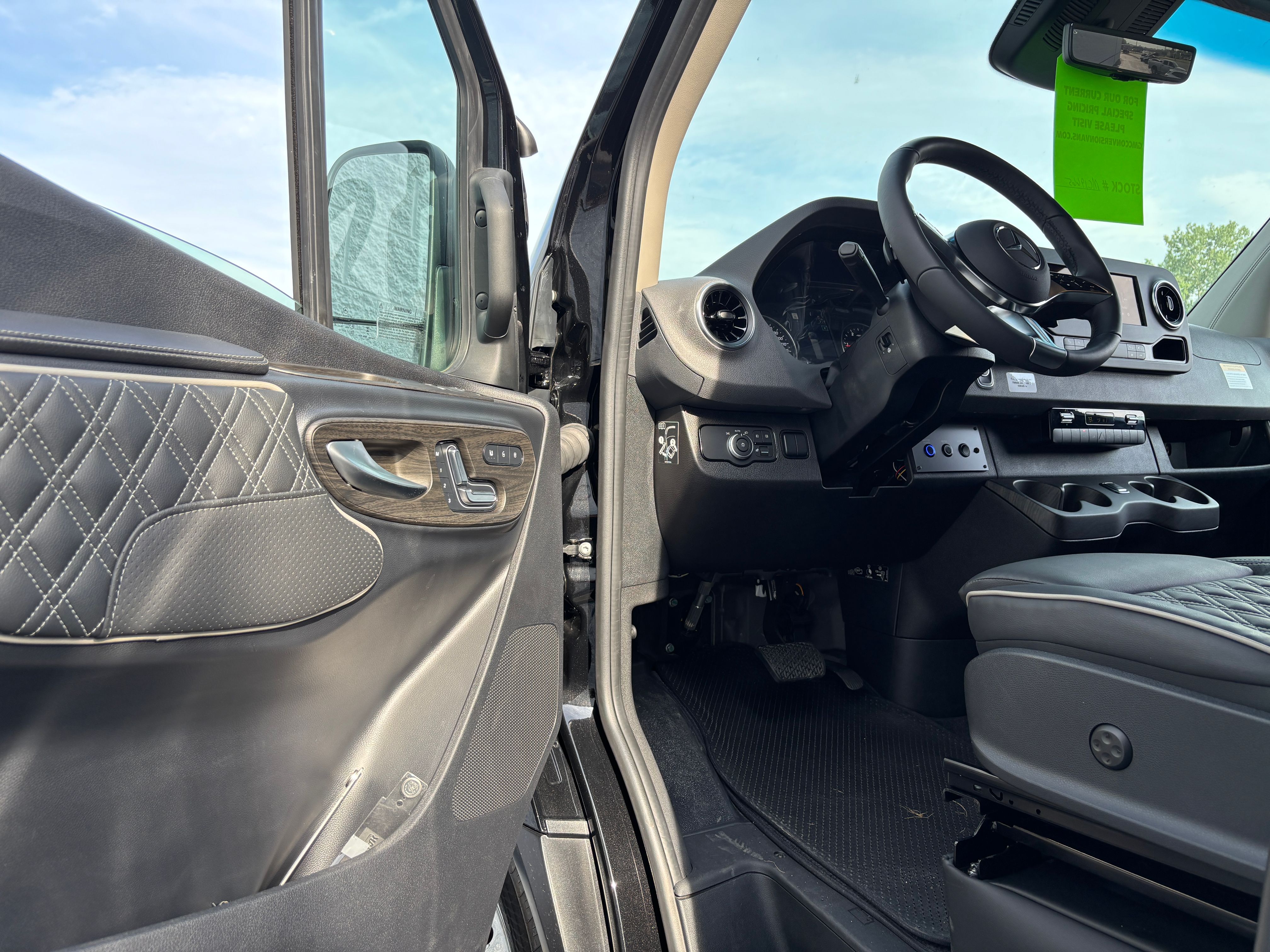 New 2027 Black Mercedes-Benz Discovery Executive image 14
