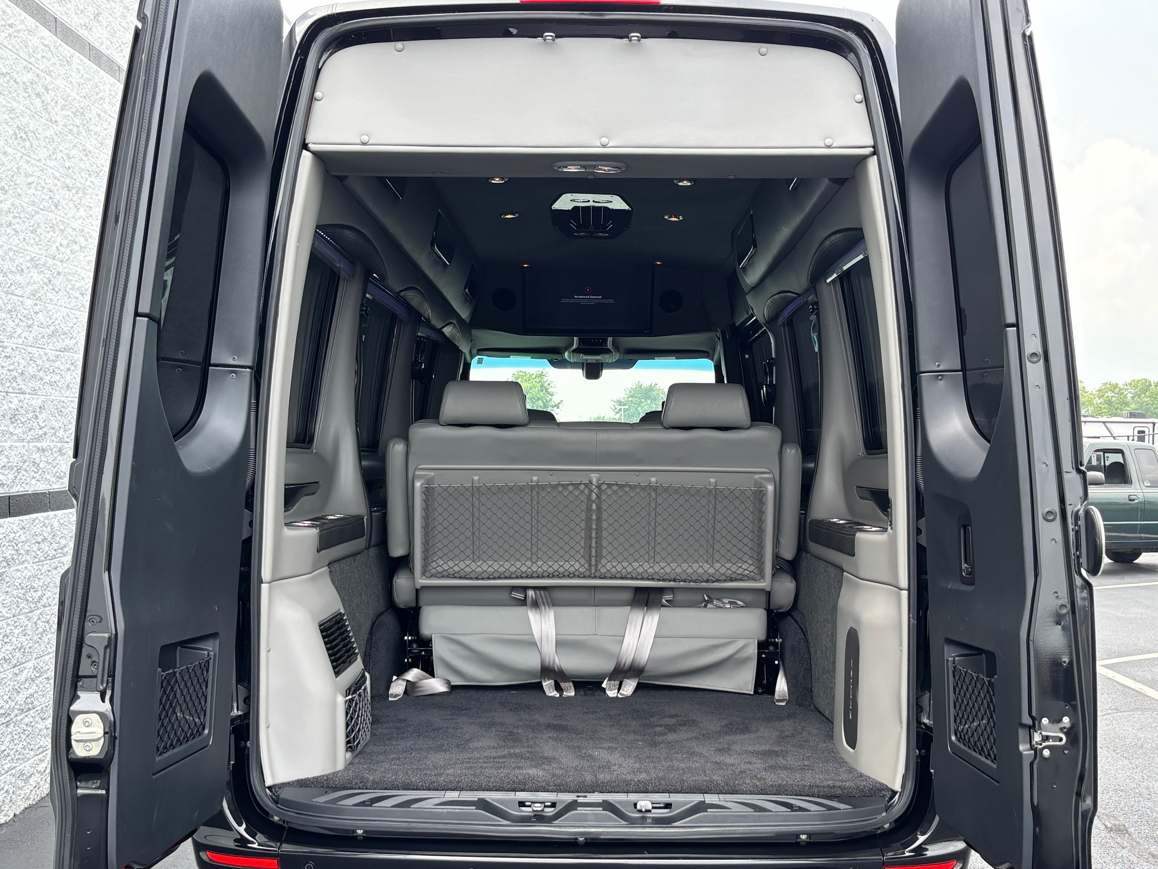 Used 2023 Black Mercedes-Benz Explorer Limited SE image 16